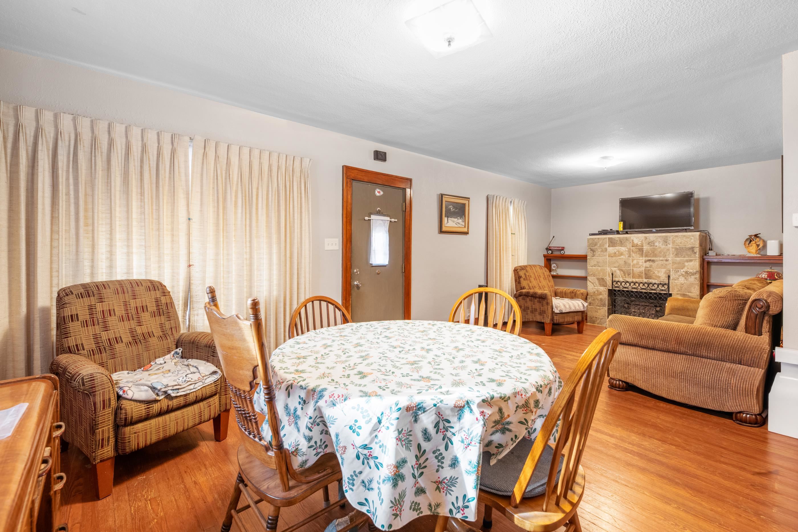 528 N Martinson Wichita KS 67203