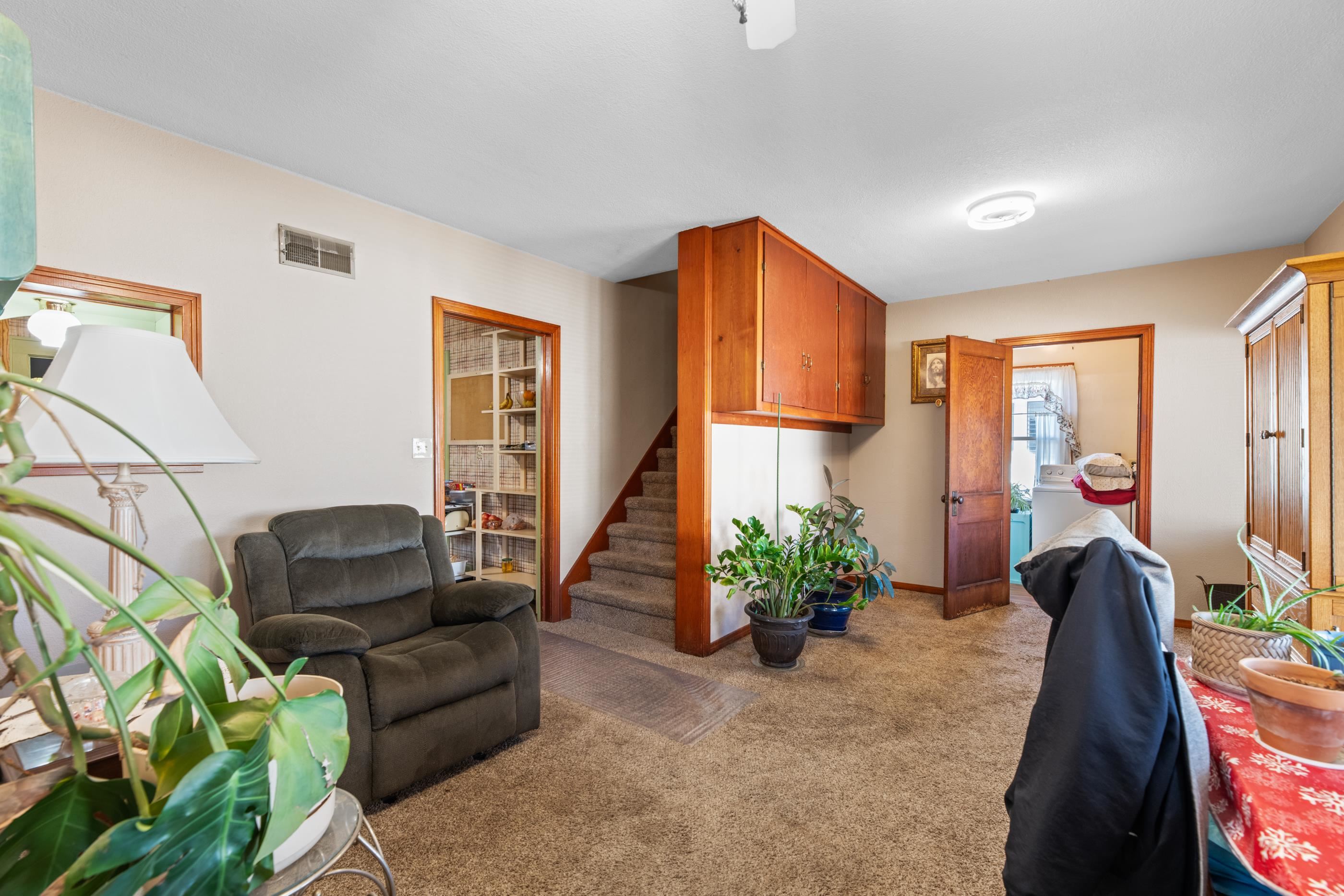 528 N Martinson Wichita KS 67203