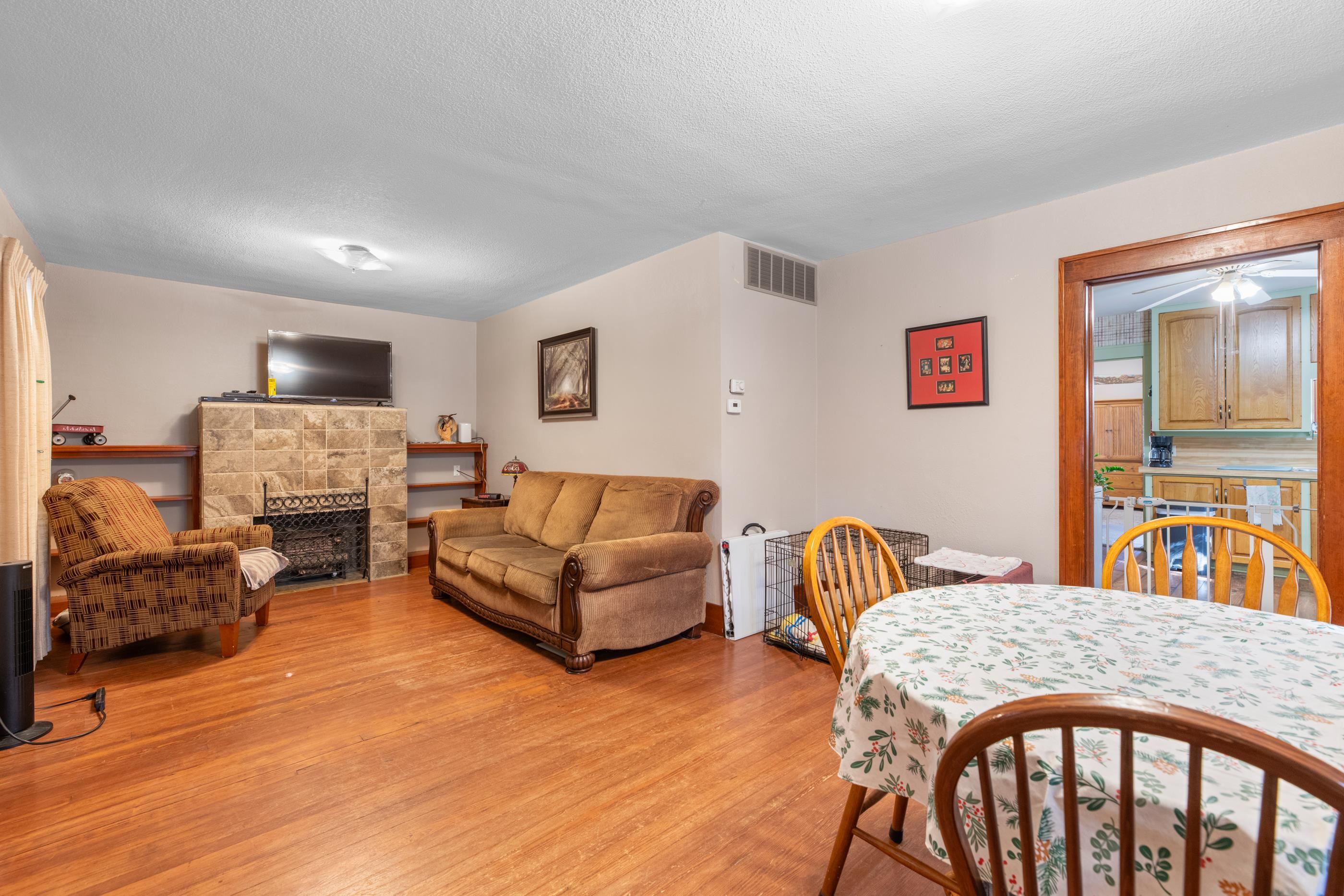 528 N Martinson Wichita KS 67203