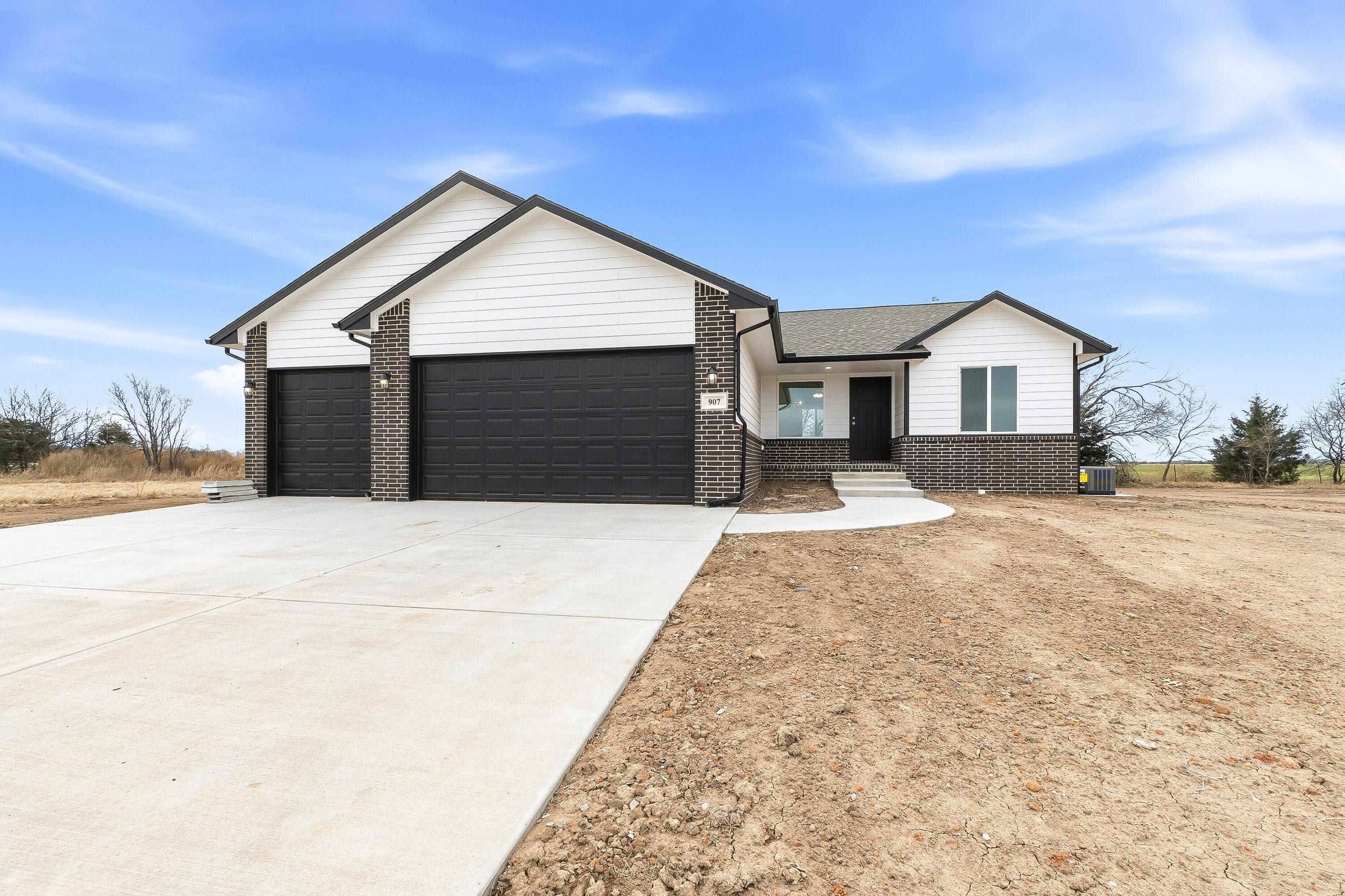 907 W 17th Harper KS 67058