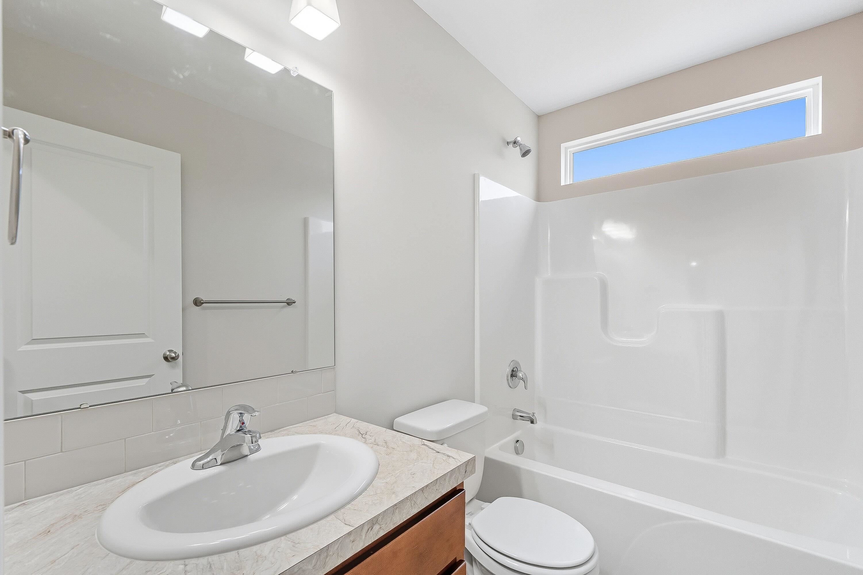 907 W 17th Harper KS 67058