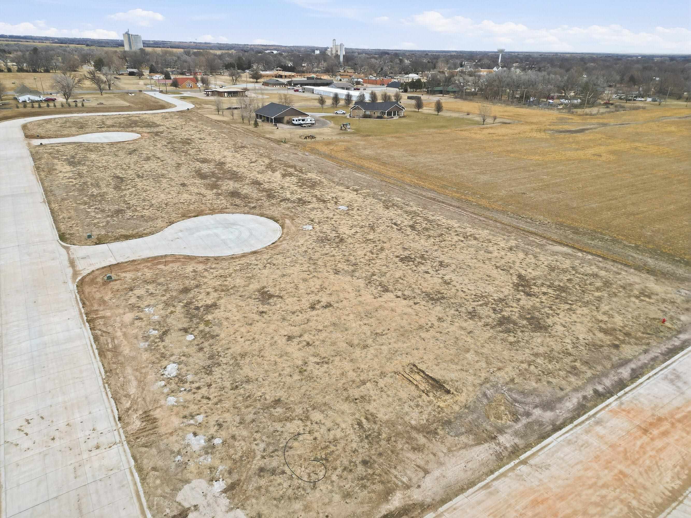 907 W 17th Harper KS 67058