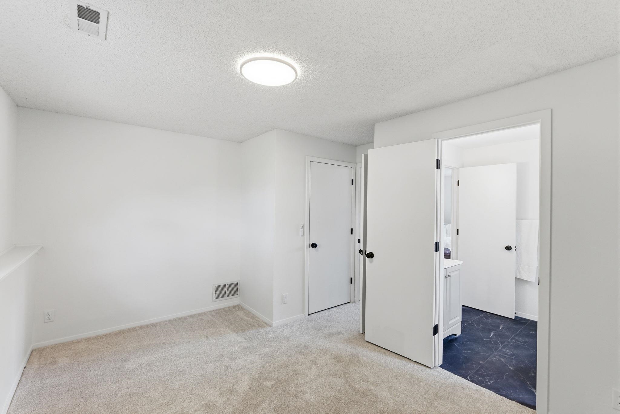 2420 E Gary Street Park City KS 67219