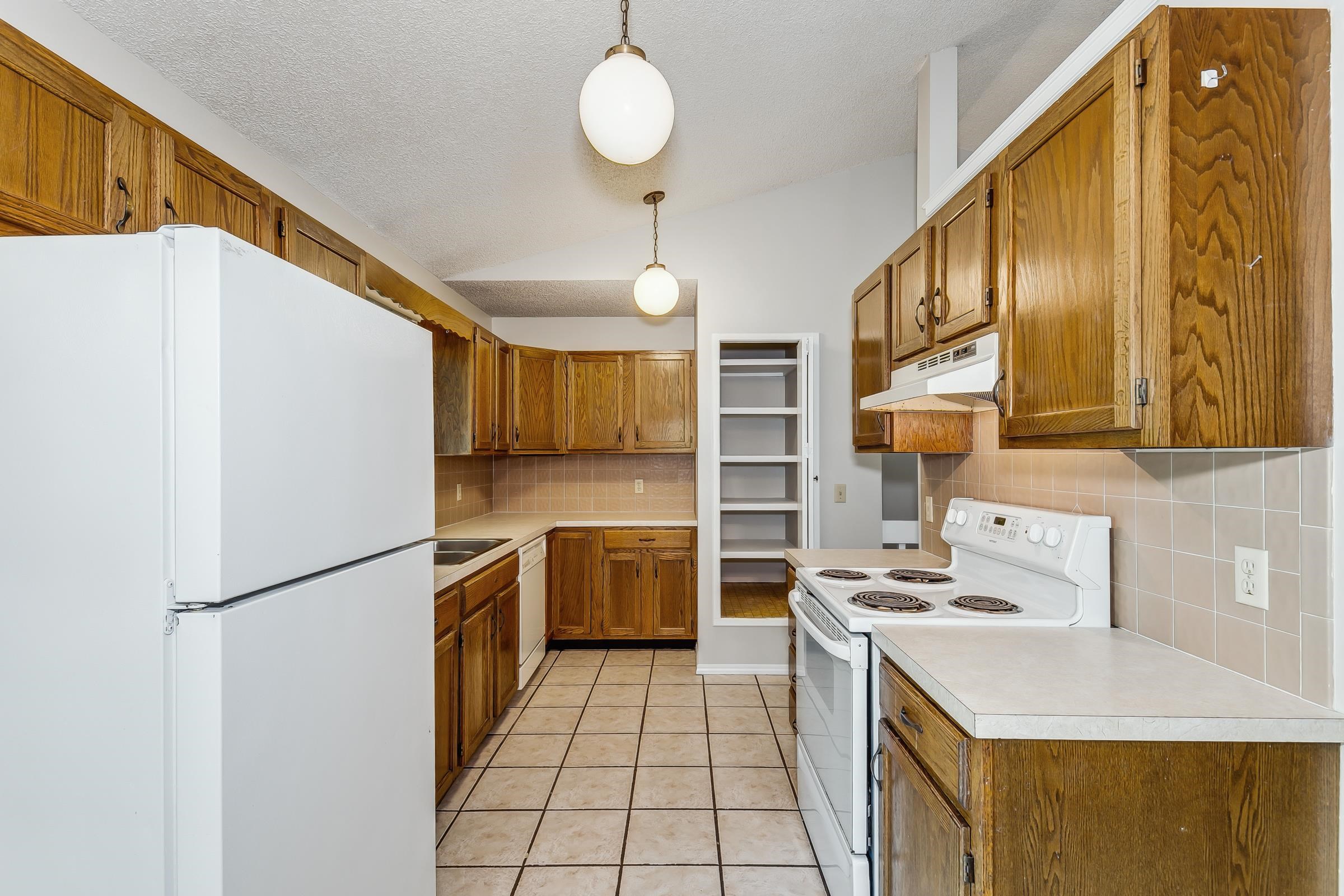 757 N Joann Wichita KS 67203