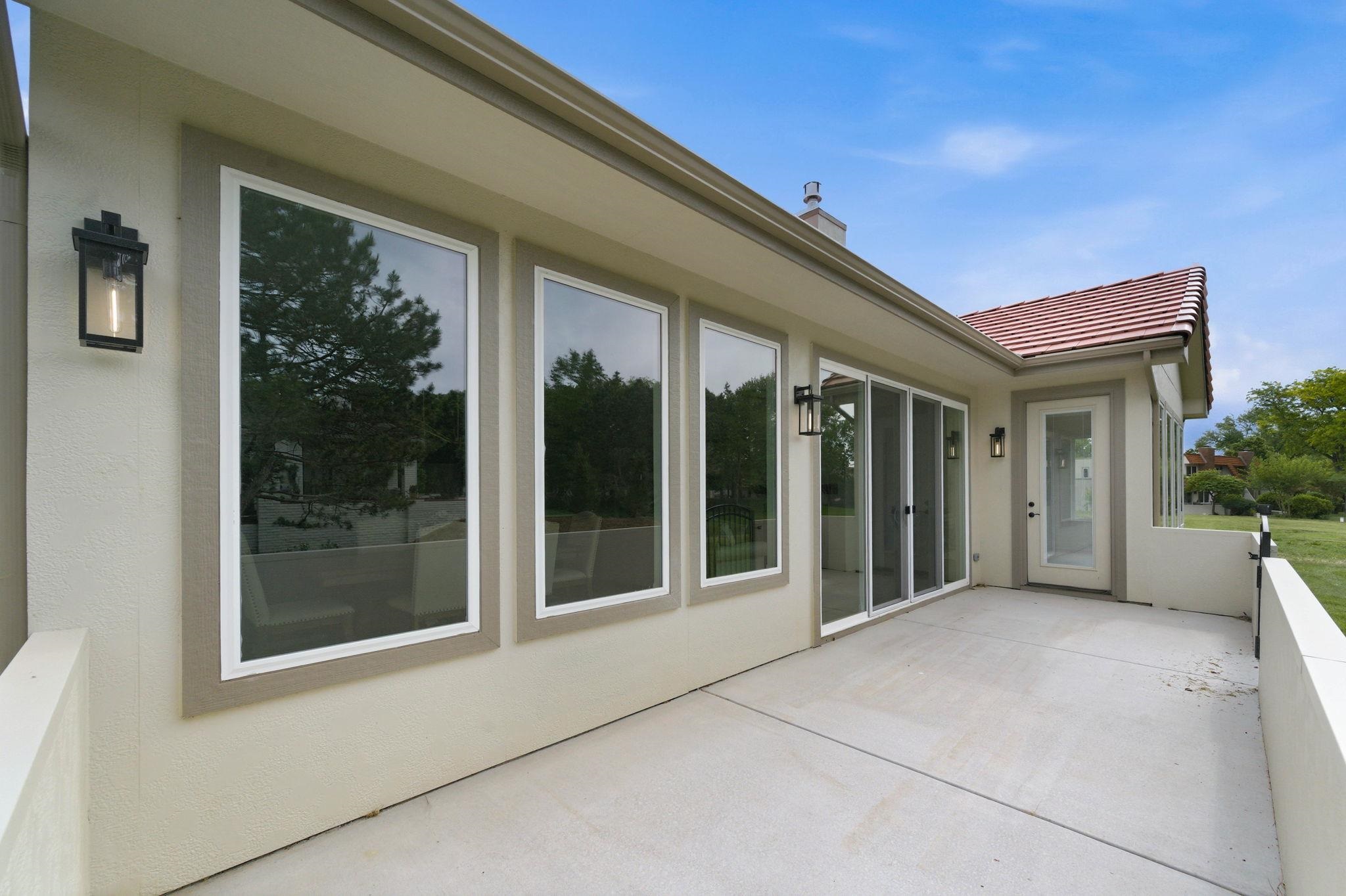 3 E Via Roma Street Wichita KS 67230