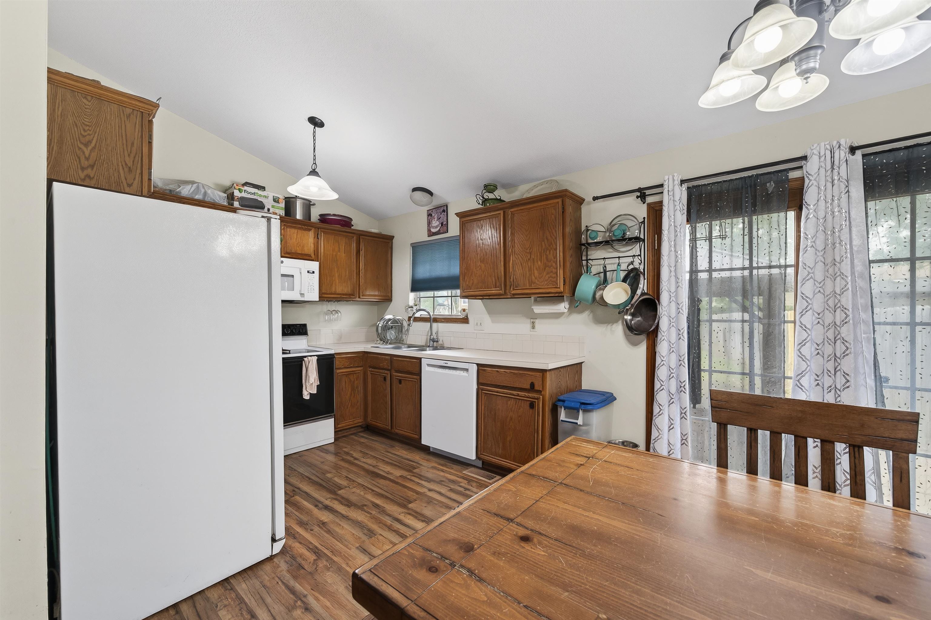 265 W Village Lake Drive Derby KS 67037