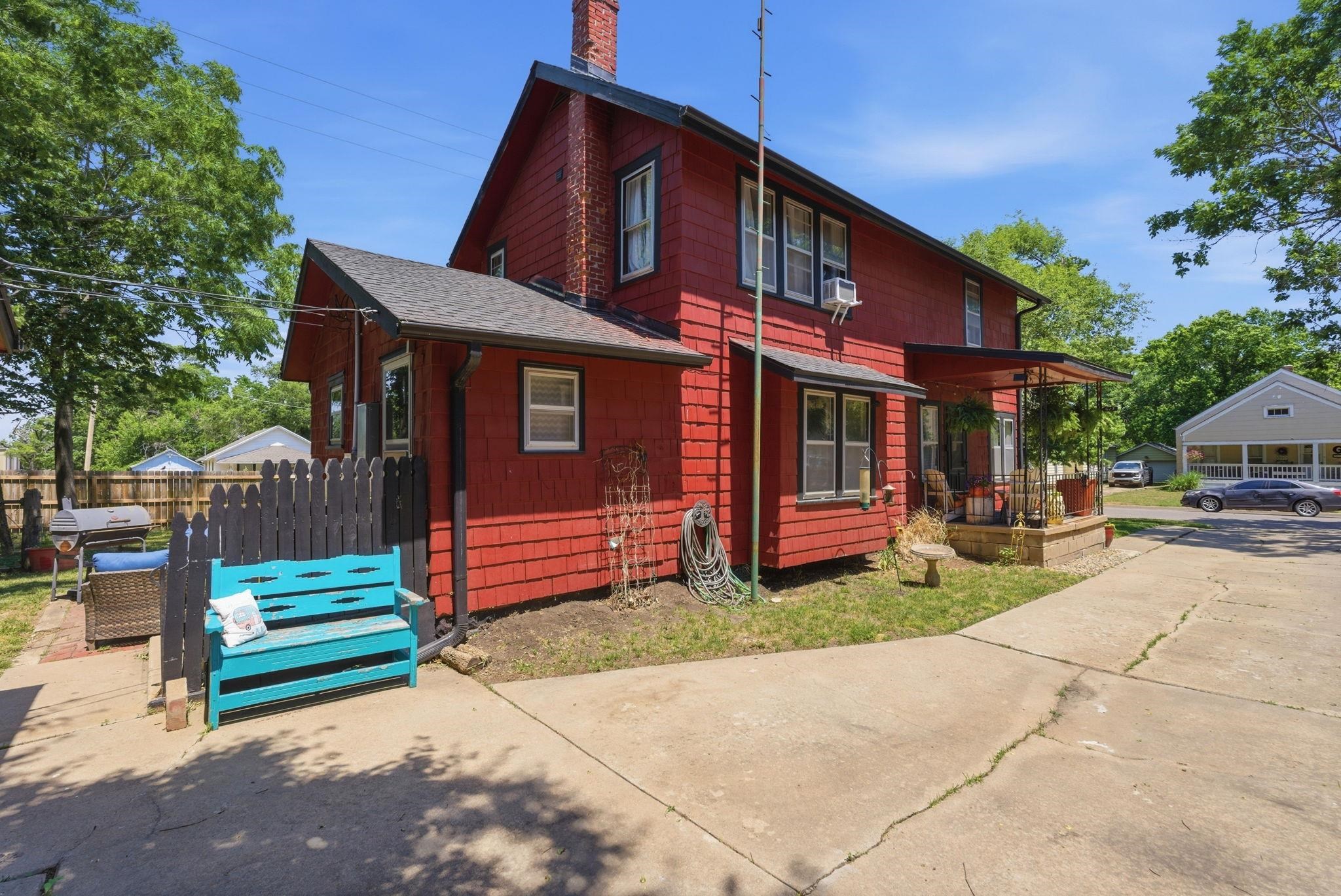627 N Topeka Avenue El Dorado KS 67042