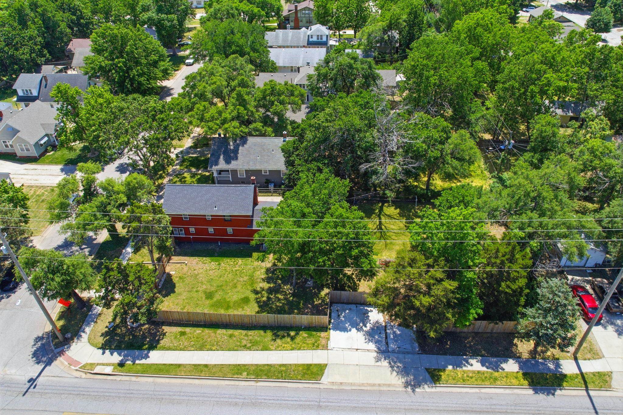 627 N Topeka Avenue El Dorado KS 67042