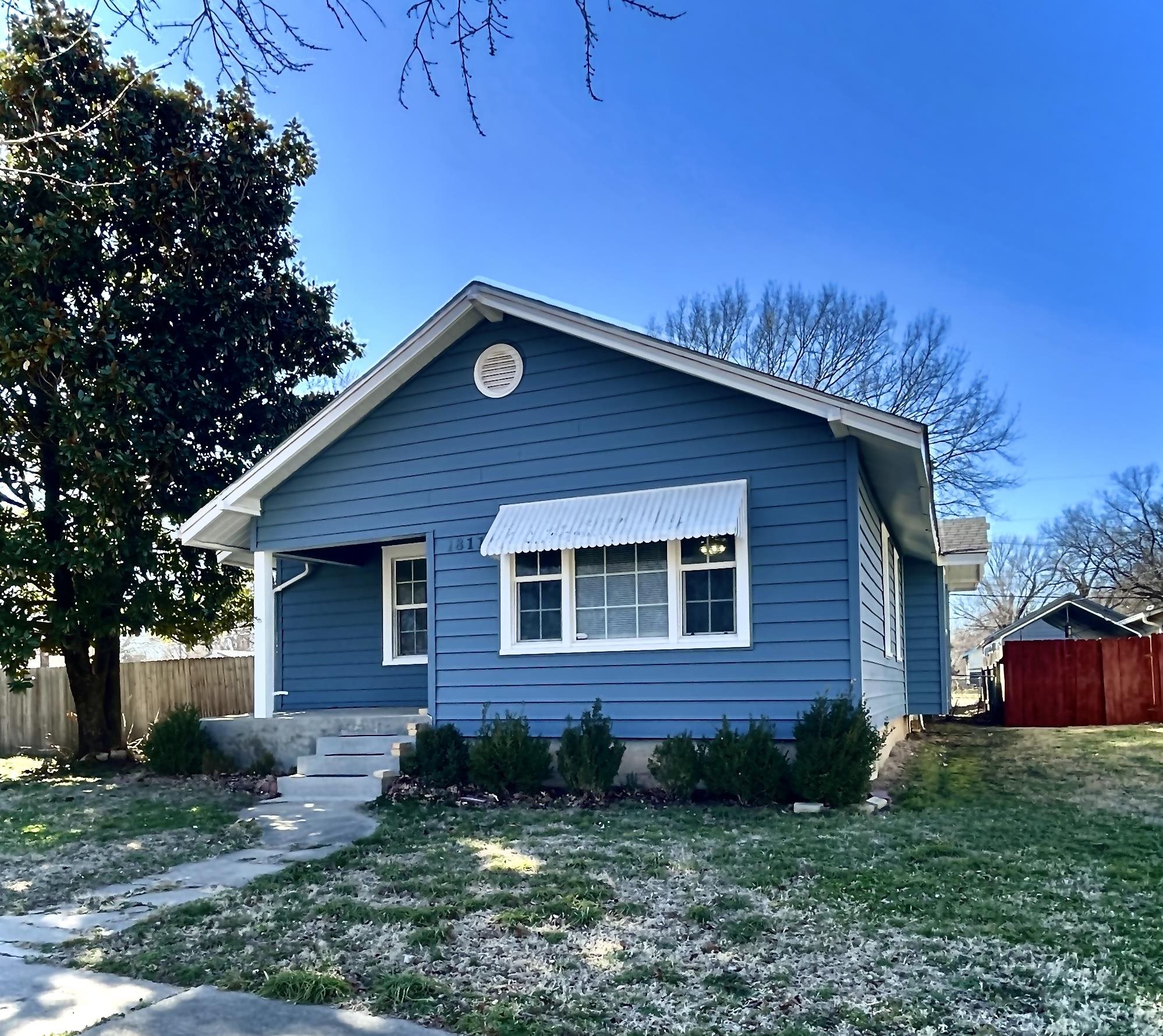 1811 Andrews Winfield KS 67156