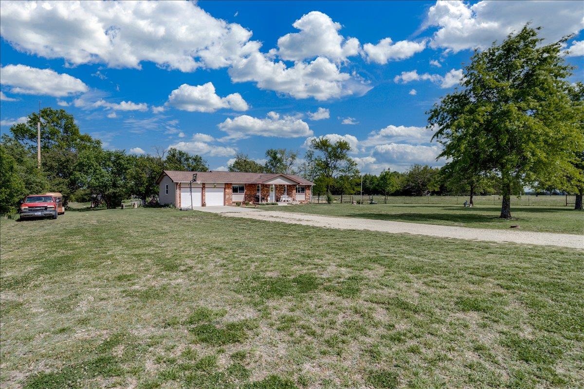 4610 NW County Line Benton KS 67017
