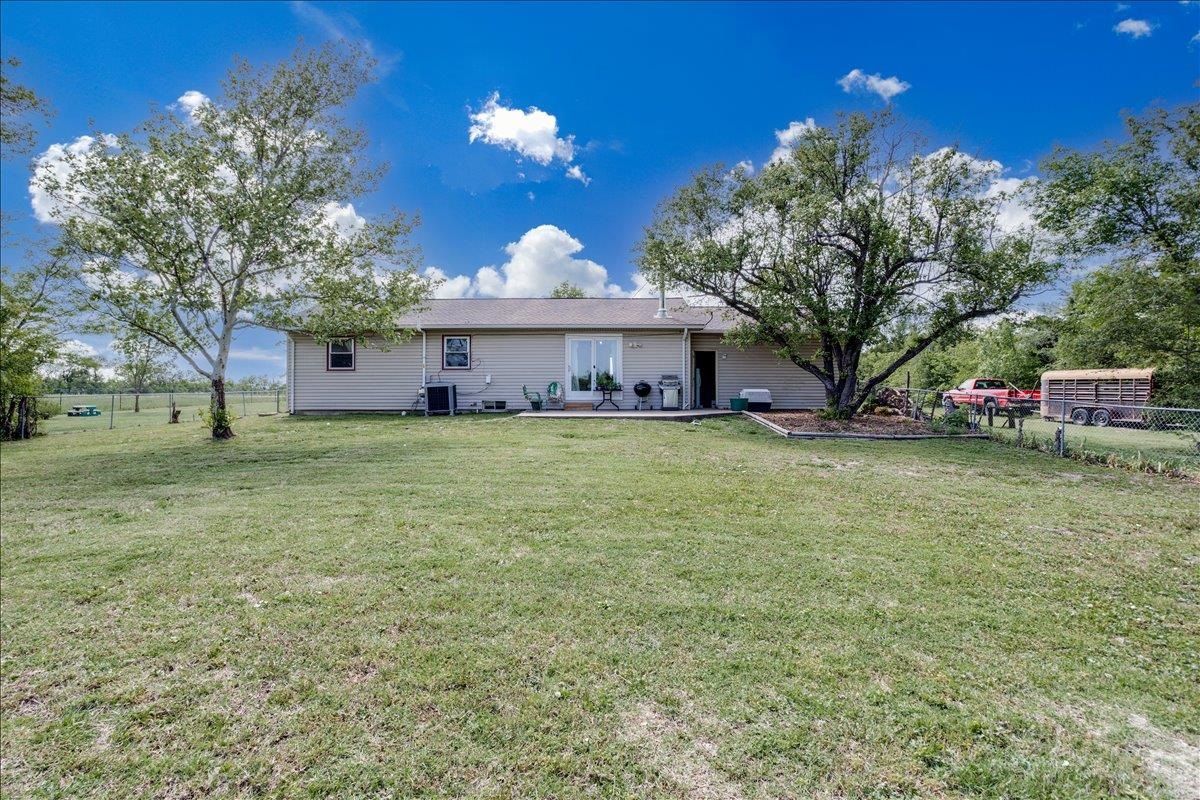 4610 NW County Line Benton KS 67017