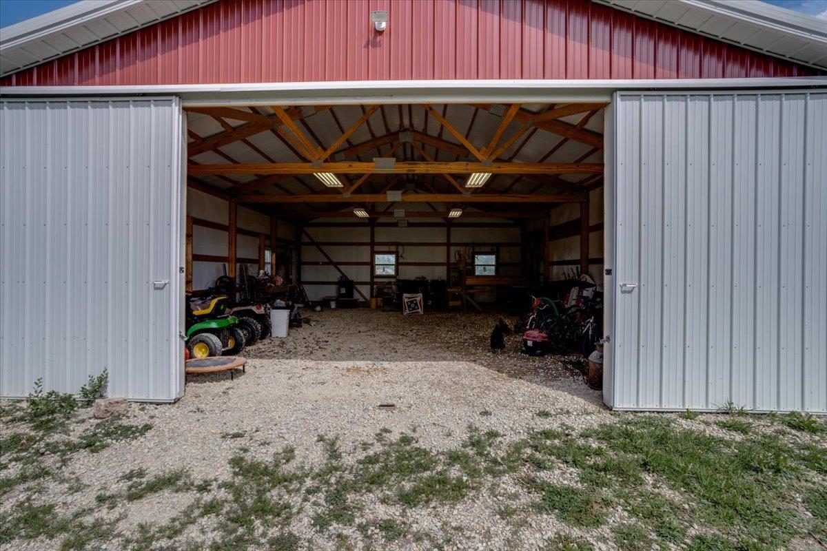 4610 NW County Line Benton KS 67017