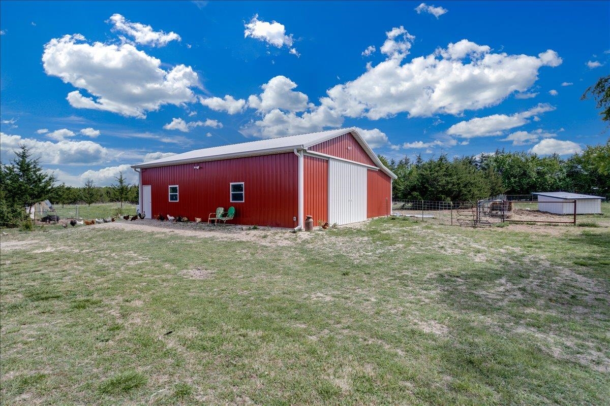 4610 NW County Line Benton KS 67017