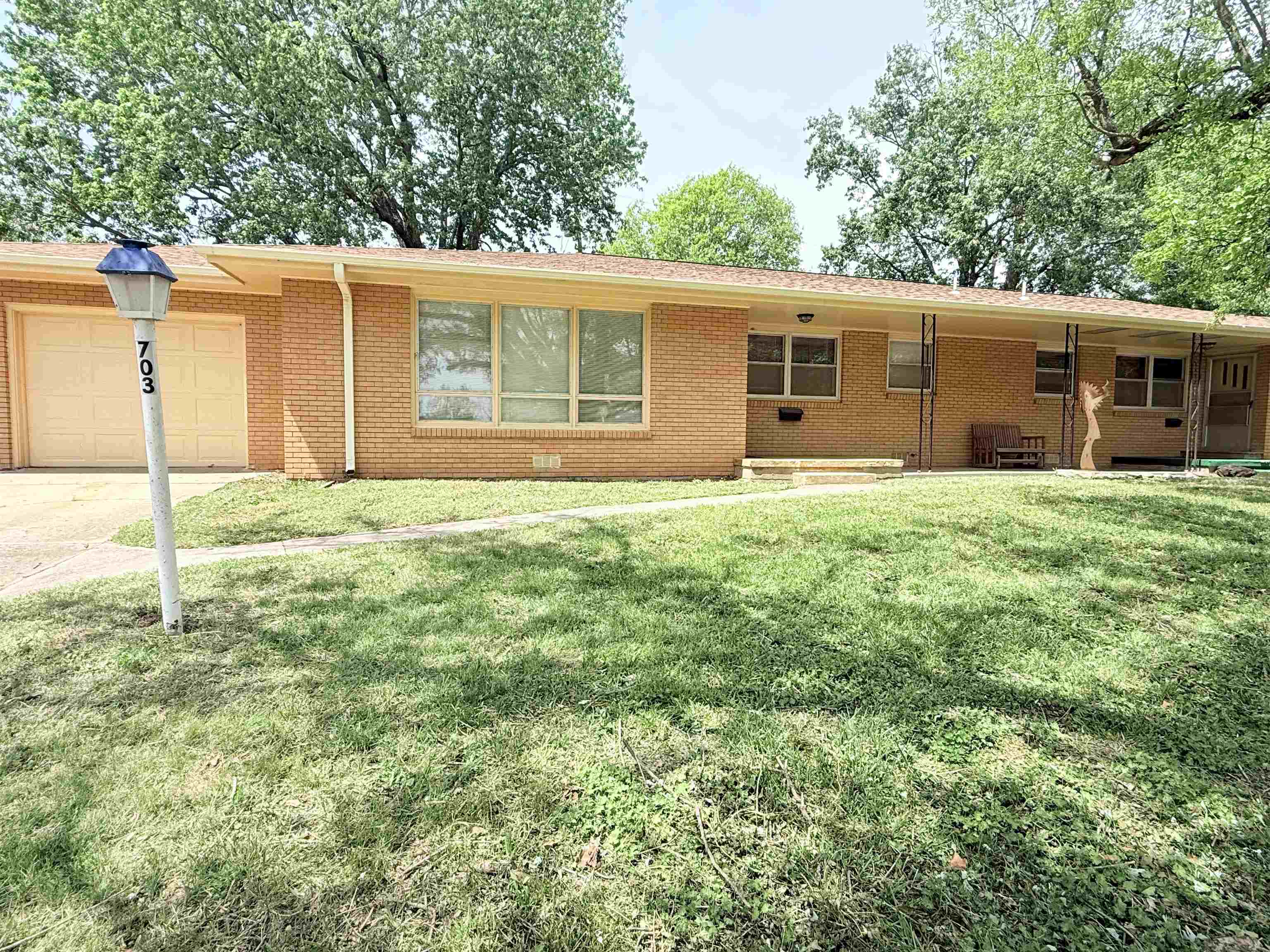 701-703 S Coble Marion KS 66861