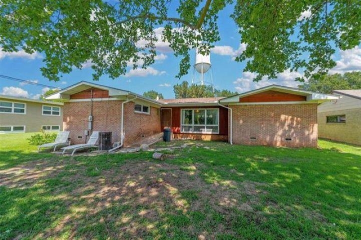 606 N Kansas Avenue Anthony KS 67003