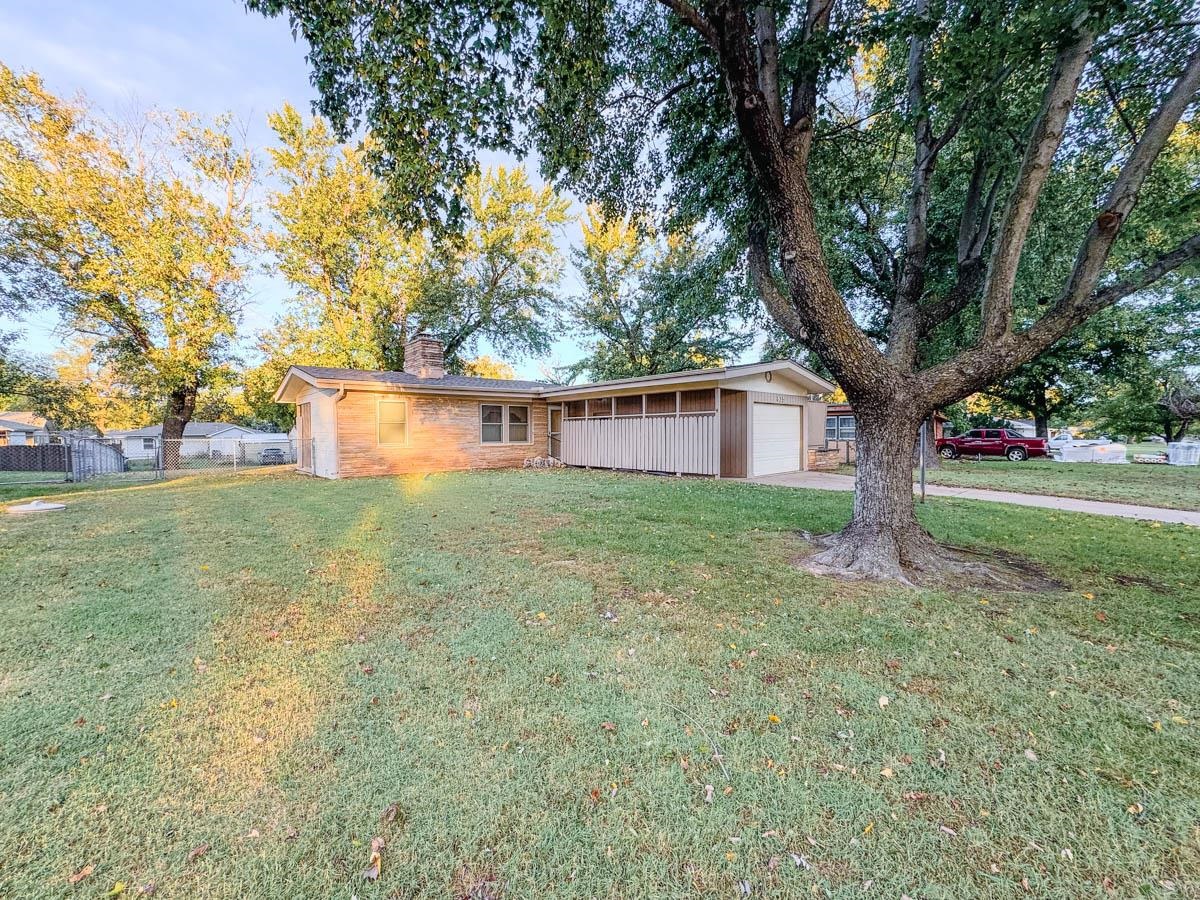 815 N 9th Street Arkansas City KS 67005