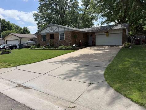 10313 W Esthner Avenue Wichita KS 67209