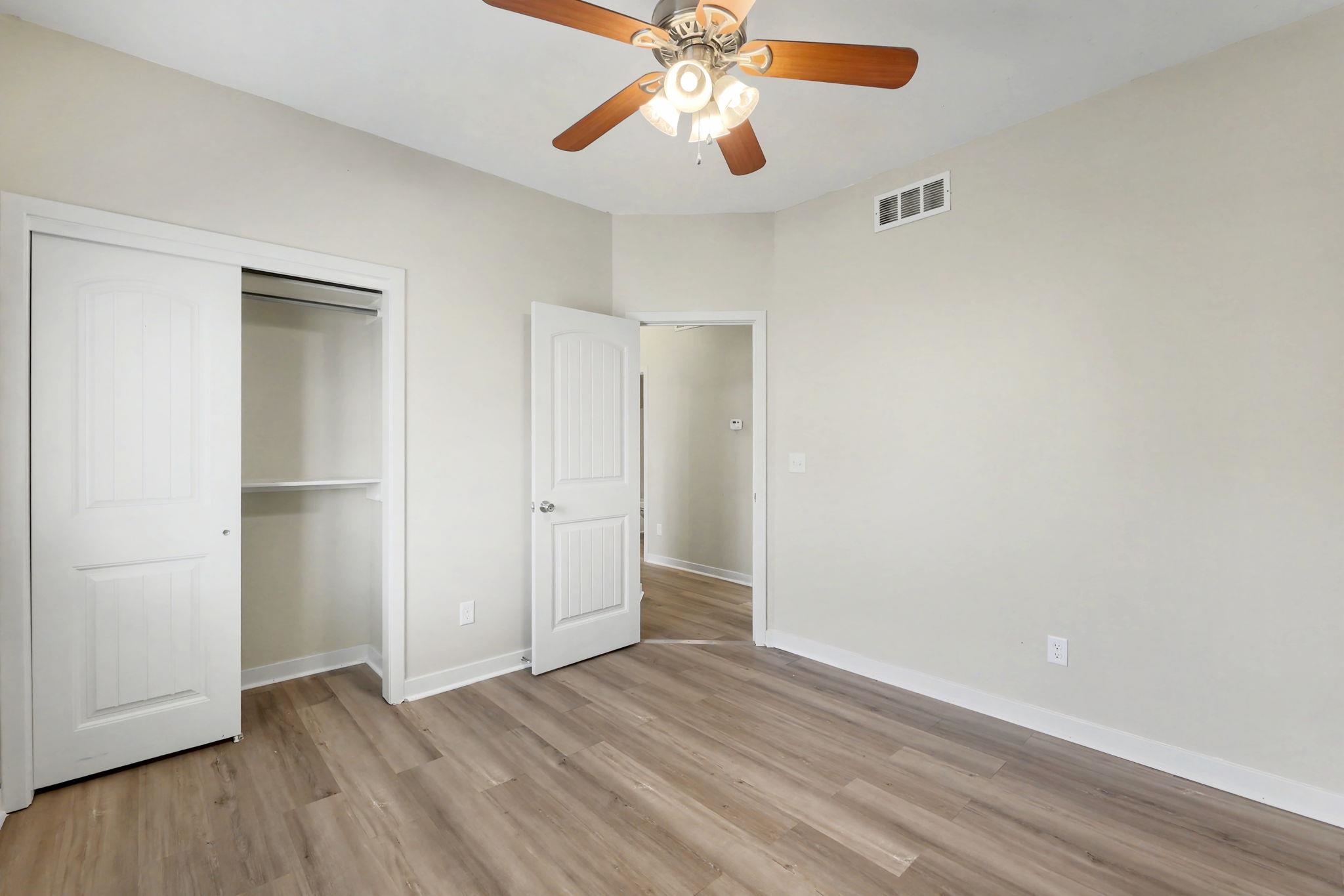 1218 S Longford Street Wichita KS 67207