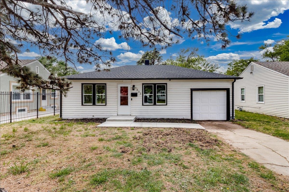 1333 N Dellrose Avenue Wichita KS 67208