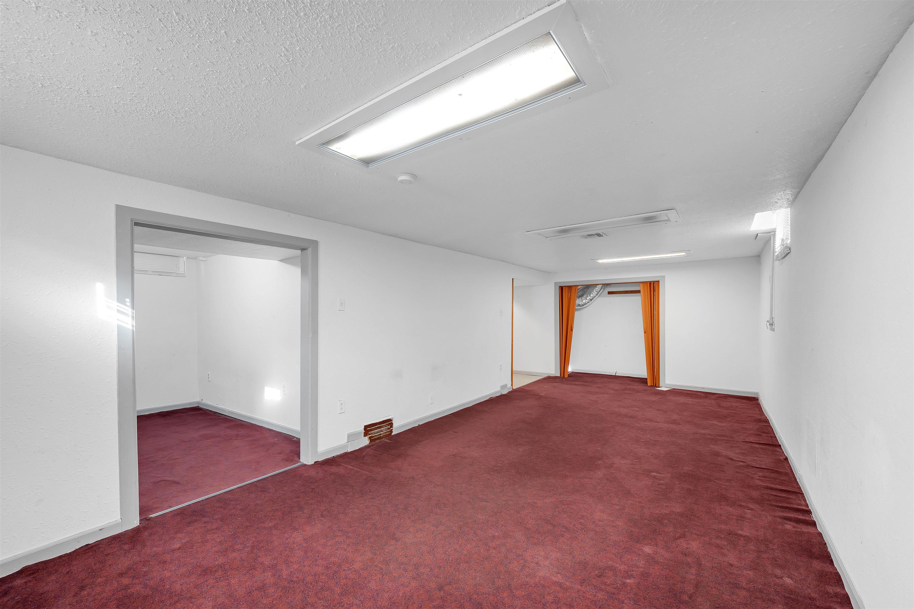 2627 S Washington Avenue Wichita KS 67216