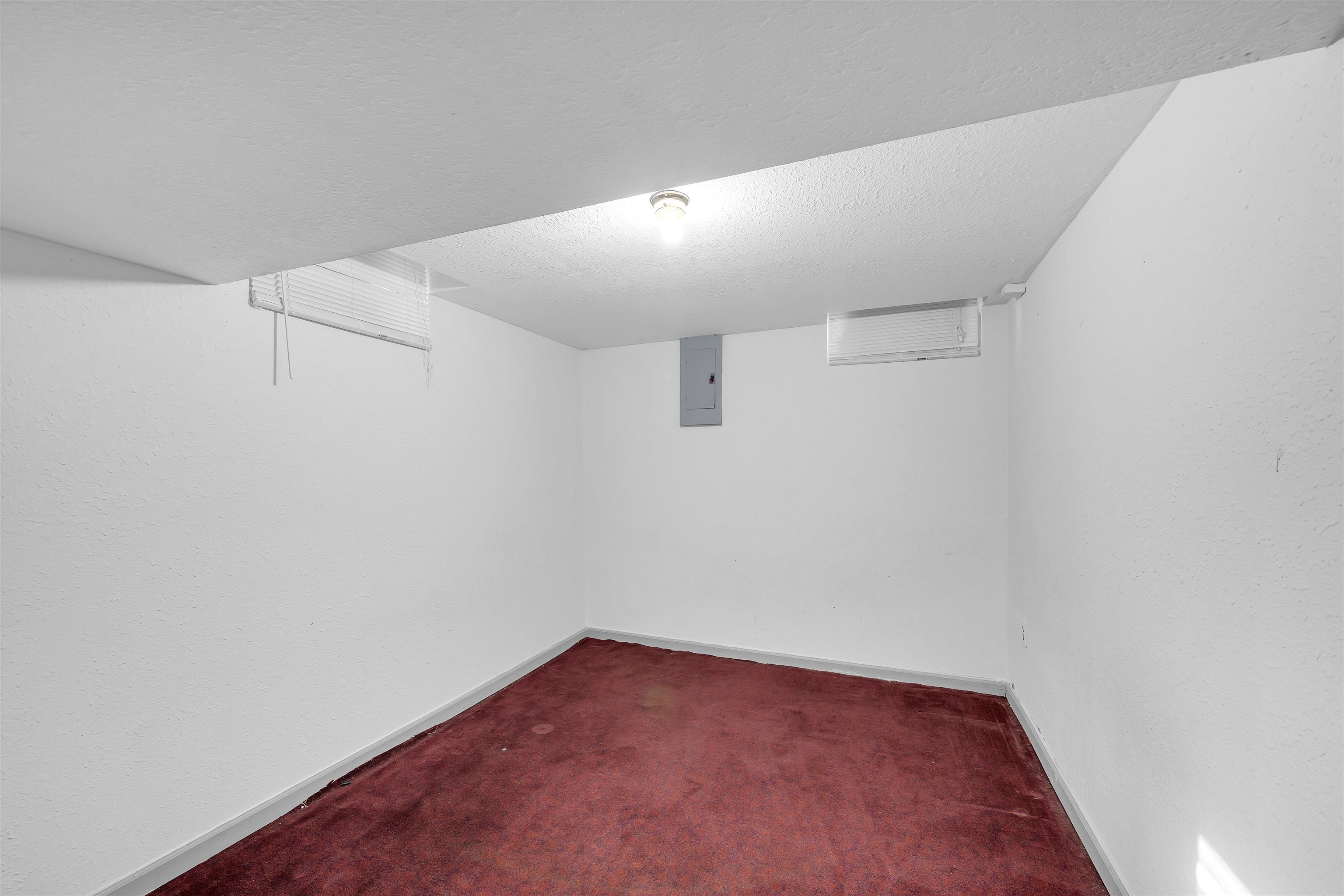2627 S Washington Avenue Wichita KS 67216