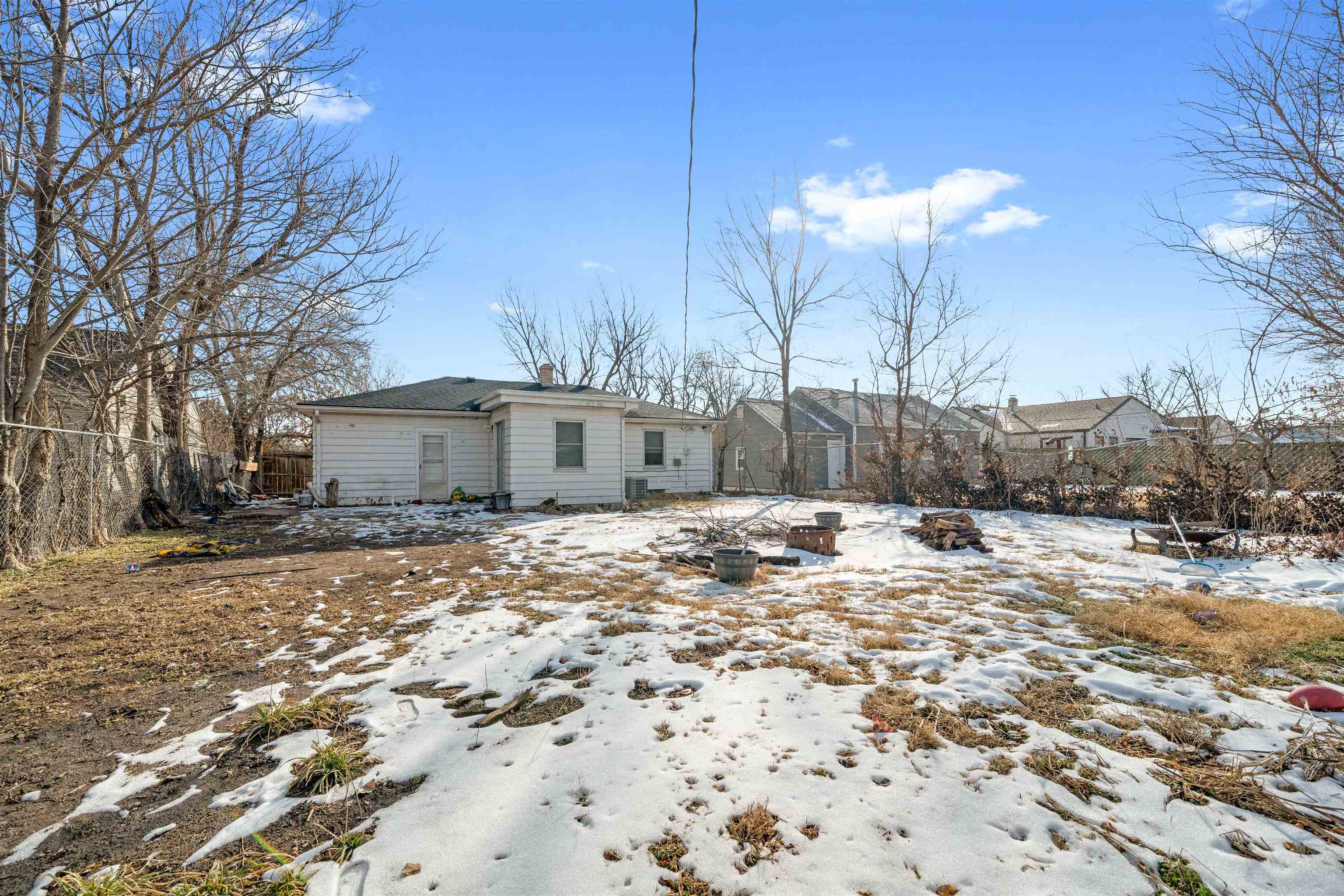 2627 S Washington Avenue Wichita KS 67216