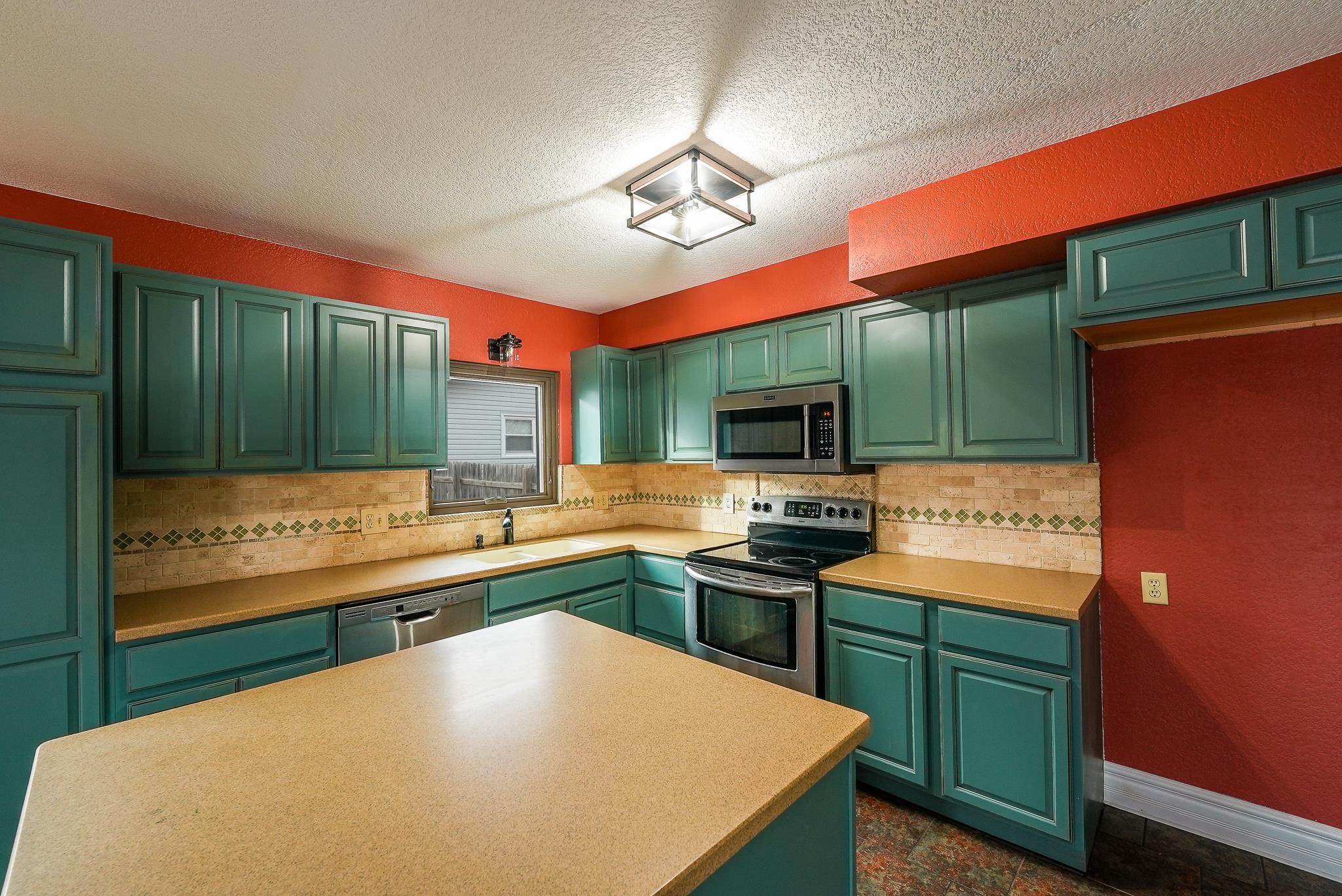 509 W 13th Avenue El Dorado KS 67042