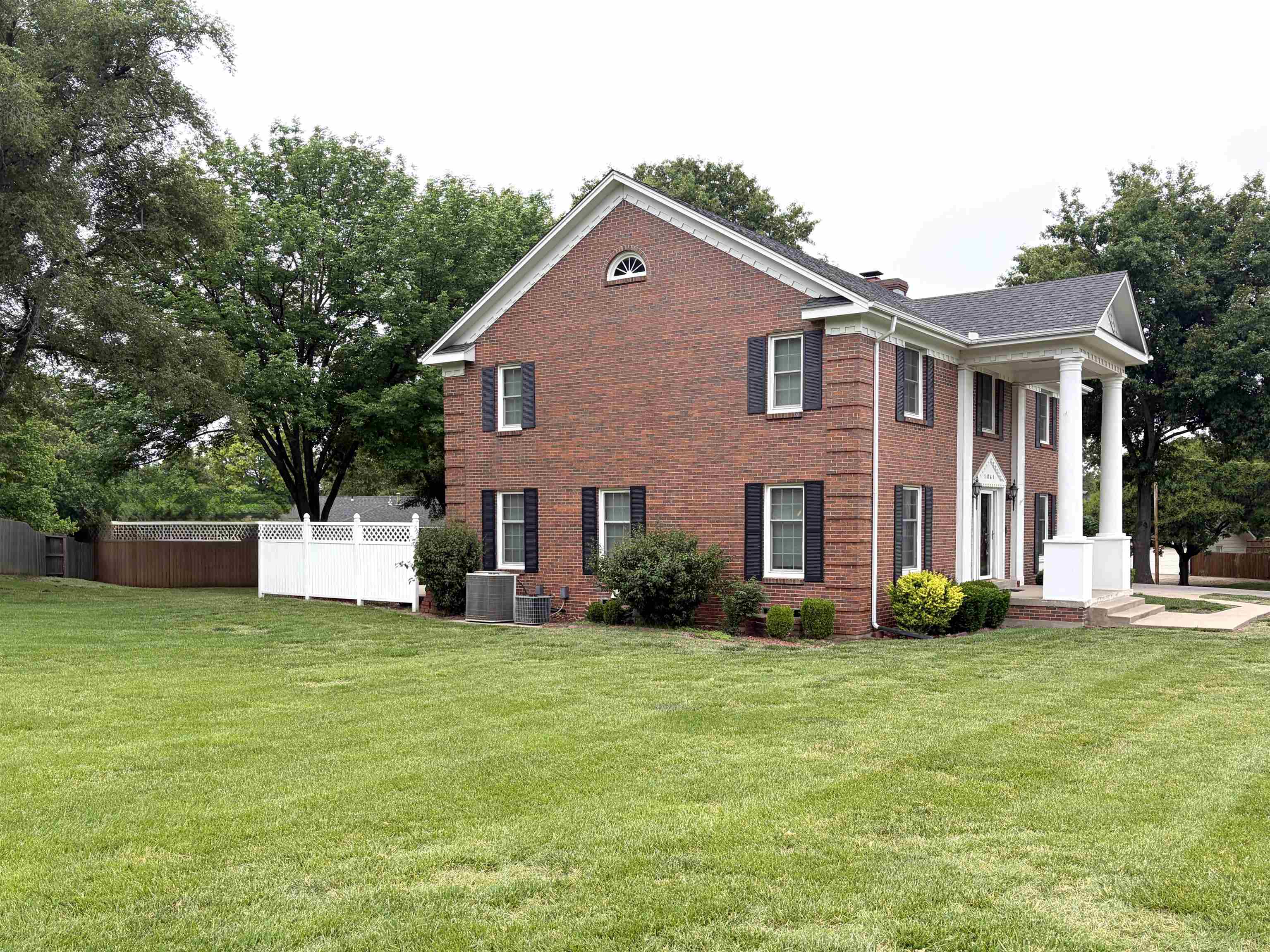 1861 N Chelsea Drive El Dorado KS 67042