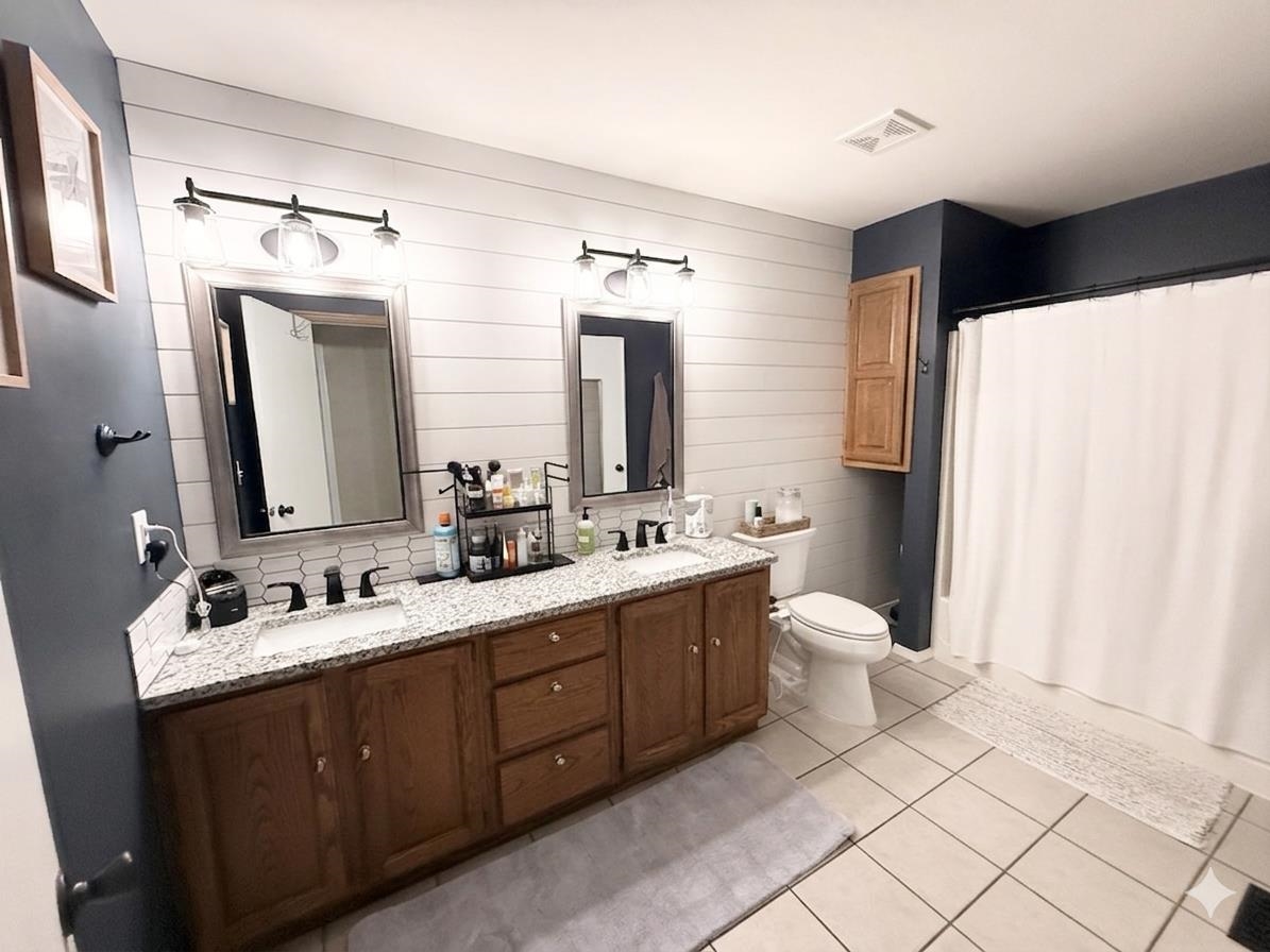 2443 N Woodlawn Boulevard Derby KS 67037