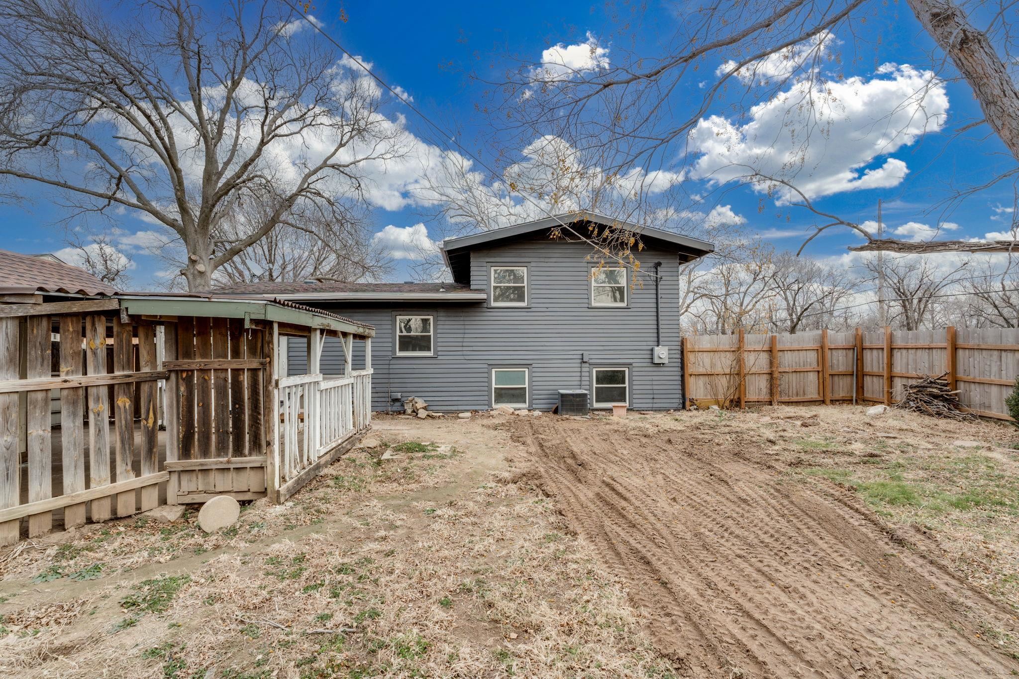 1803 N High Street Wichita KS 67203