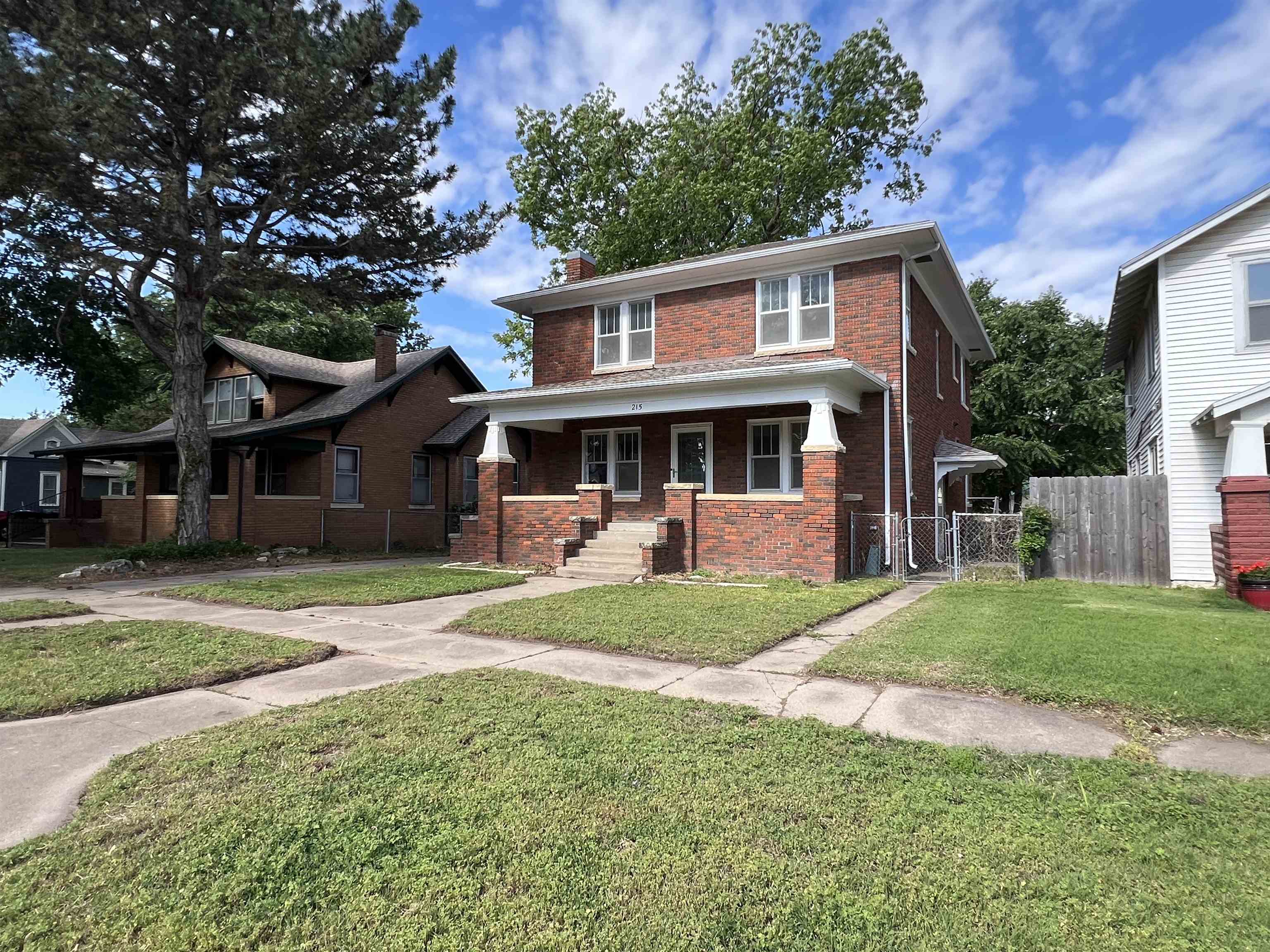 215 N 3rd Arkansas City KS 67005