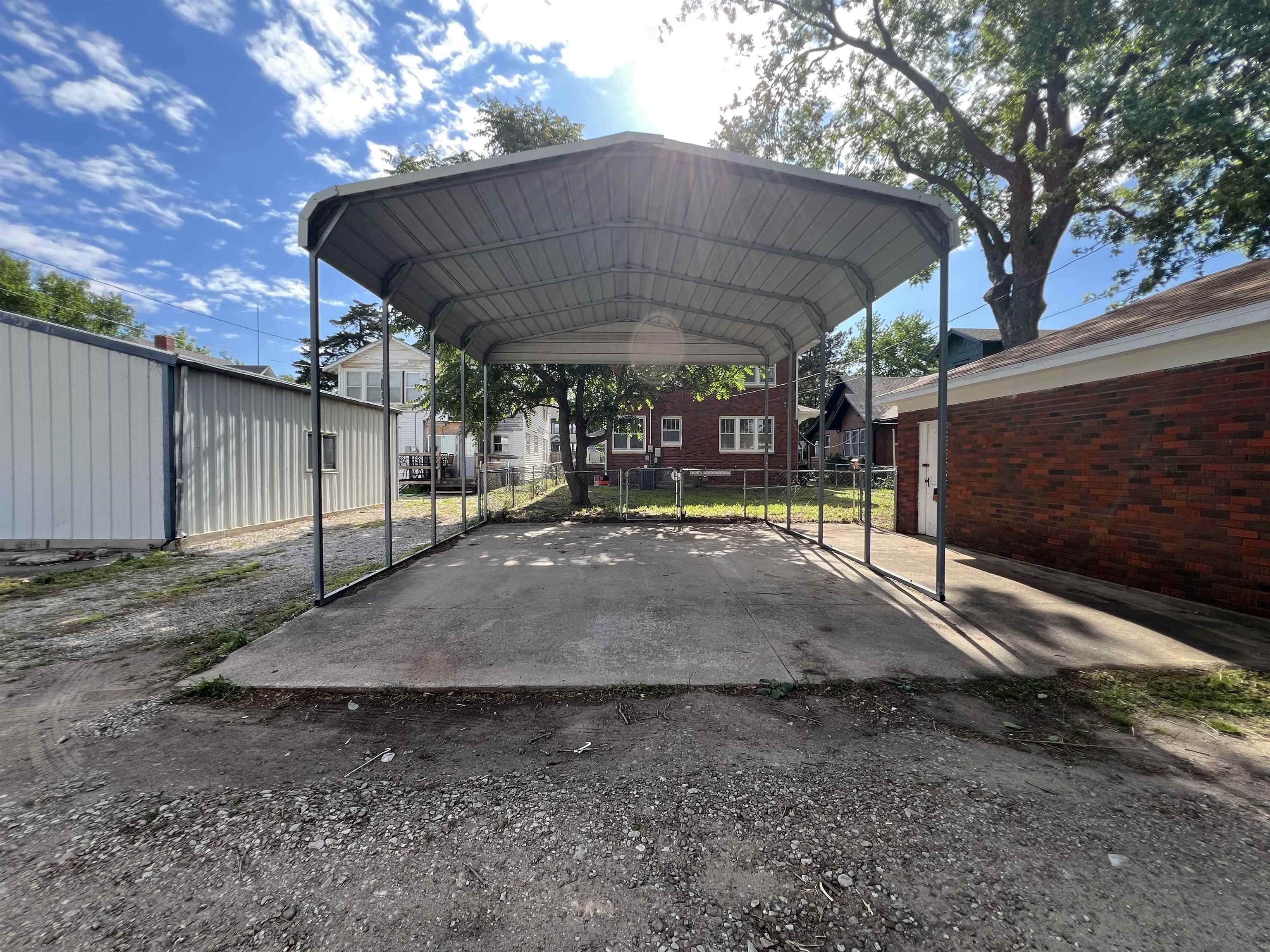 215 N 3rd Arkansas City KS 67005