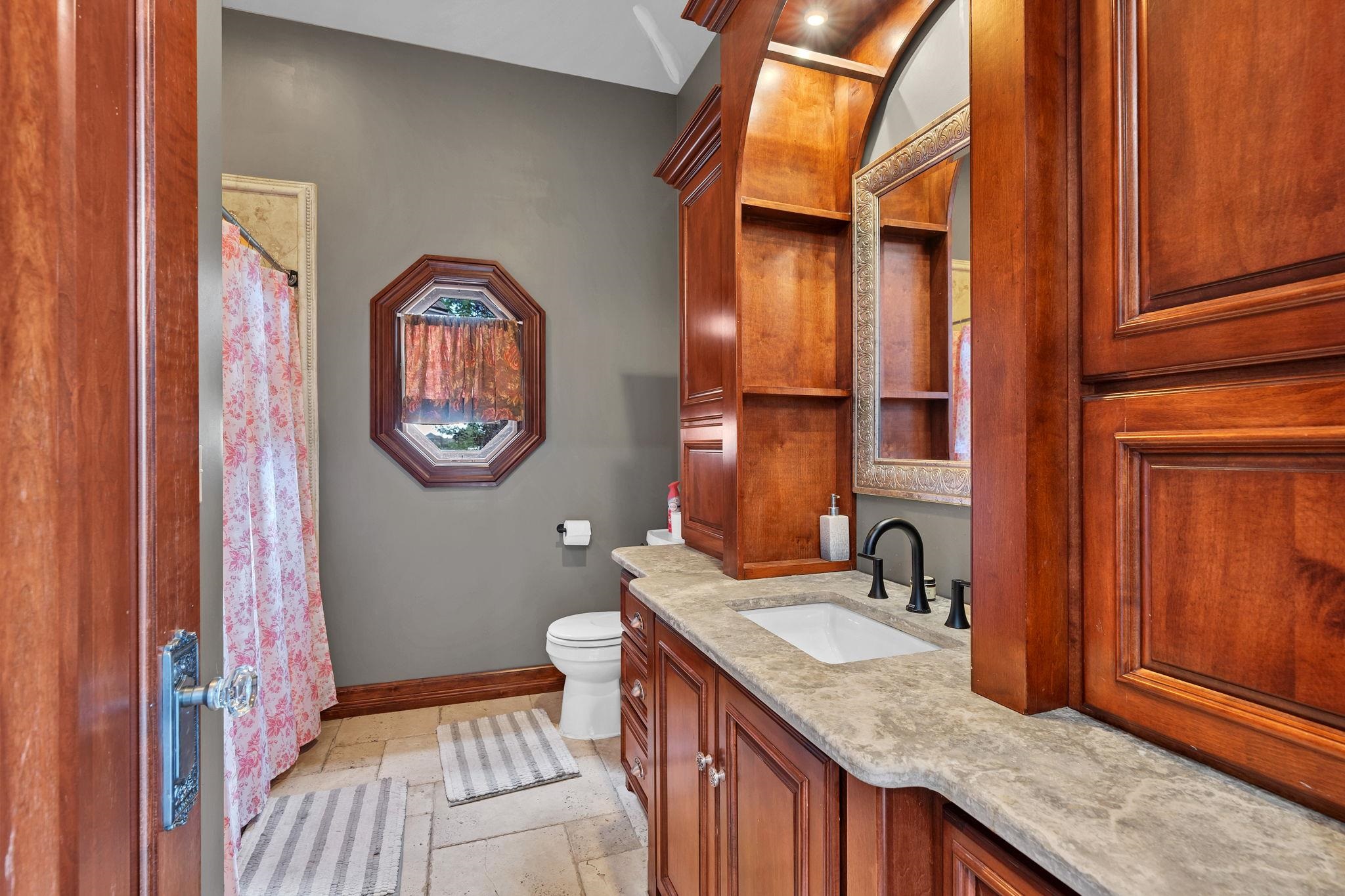 2319 N Rough Creek Road Derby KS 67037-8456