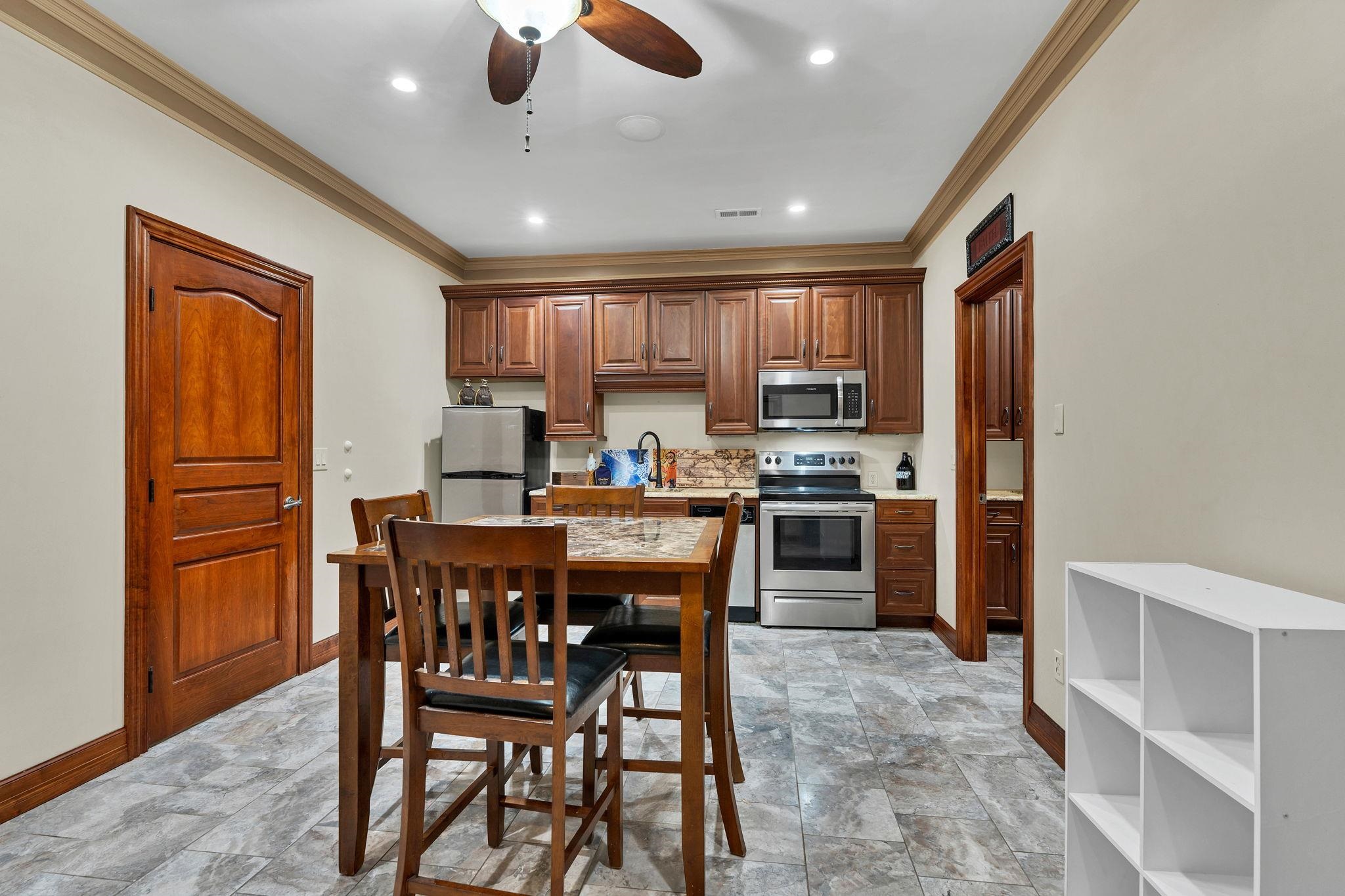 2319 N Rough Creek Road Derby KS 67037-8456