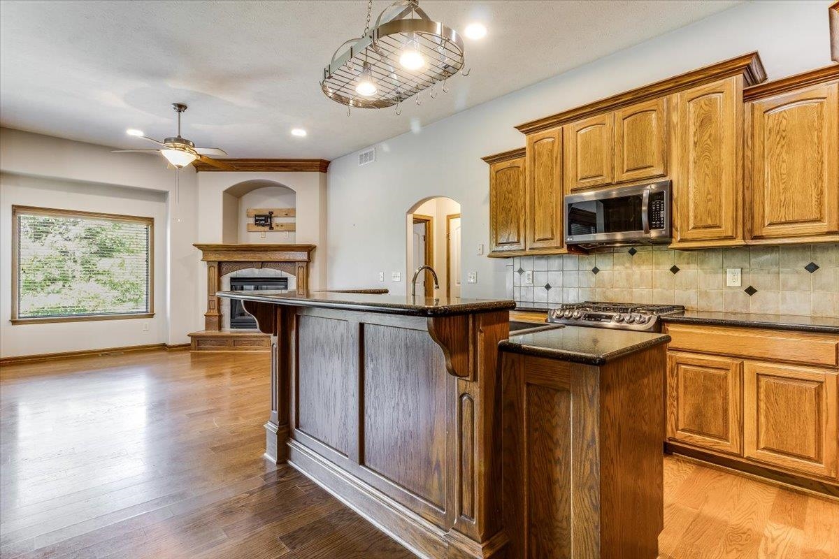 10022 W Westlakes Court Wichita KS 67205-5233