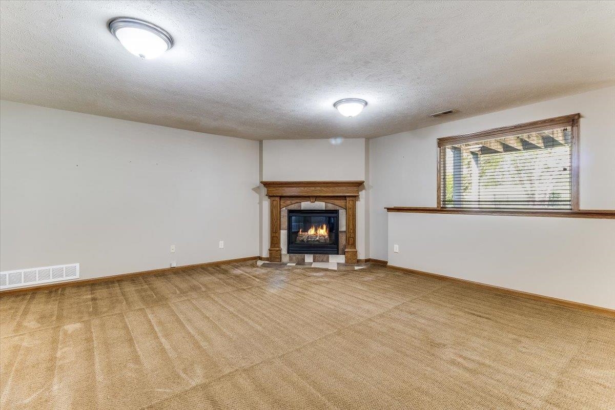 10022 W Westlakes Court Wichita KS 67205-5233
