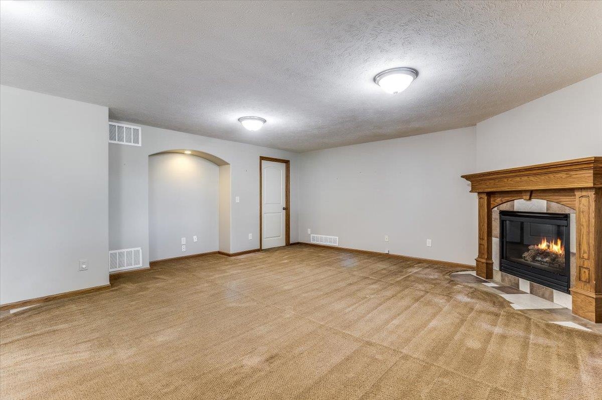 10022 W Westlakes Court Wichita KS 67205-5233