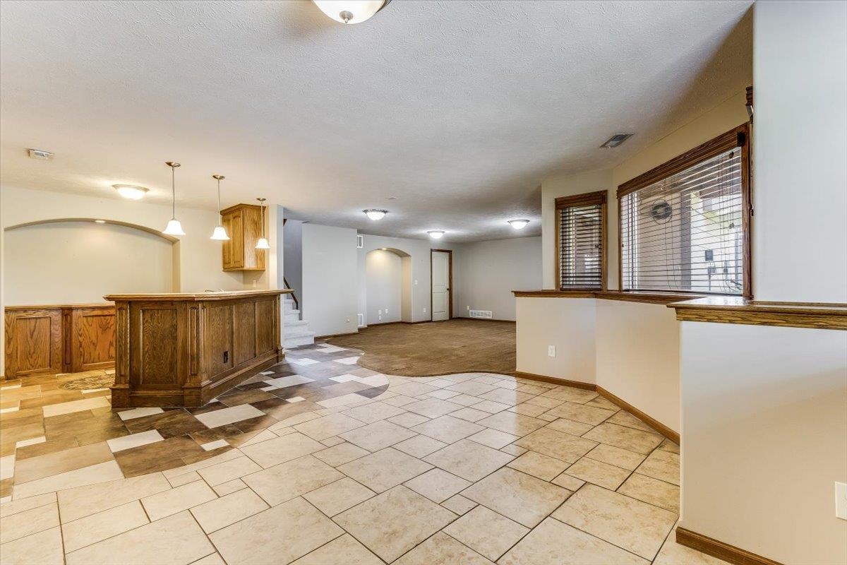 10022 W Westlakes Court Wichita KS 67205-5233