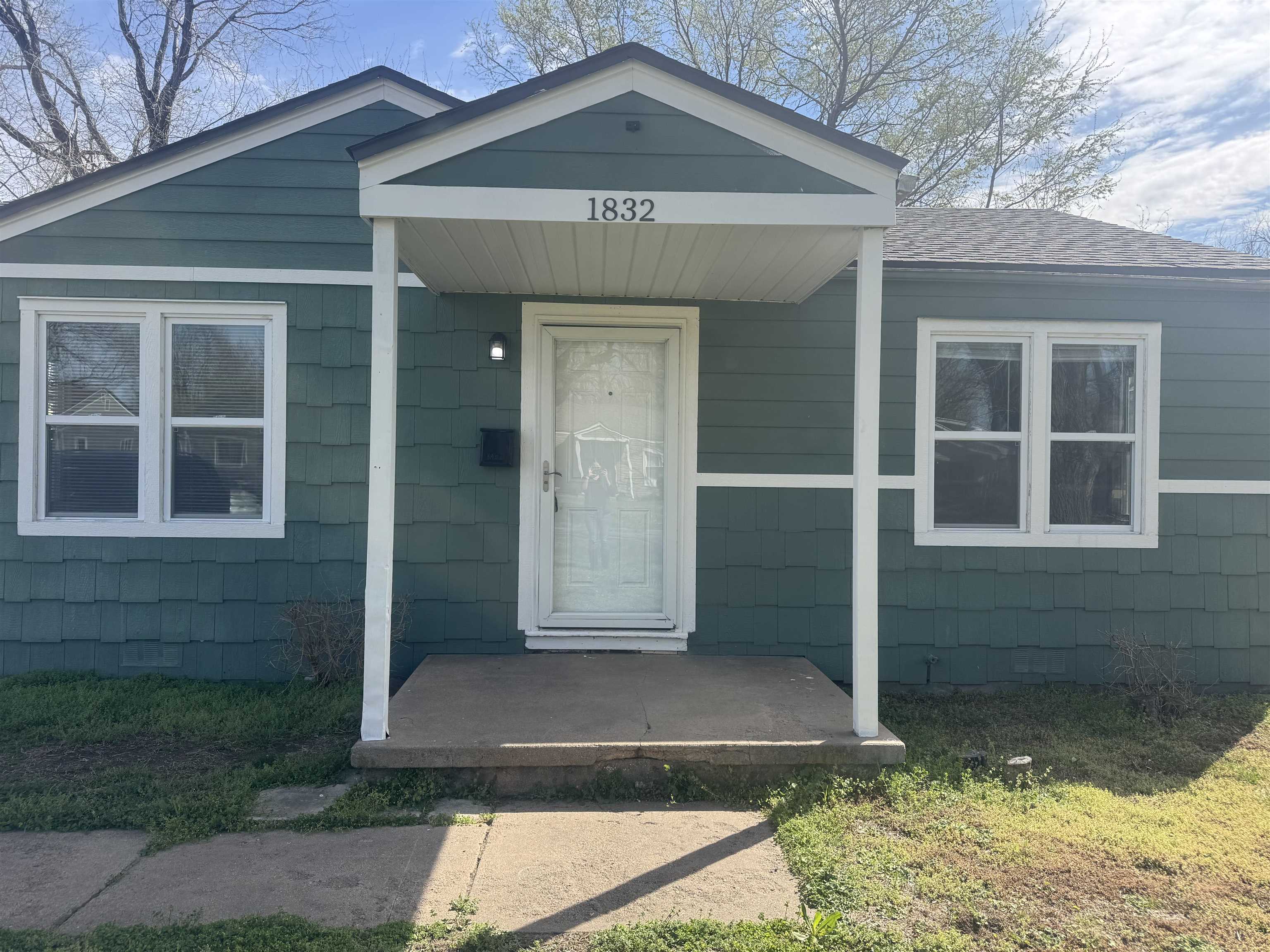 1832 N Minneapolis Street Wichita KS 67214