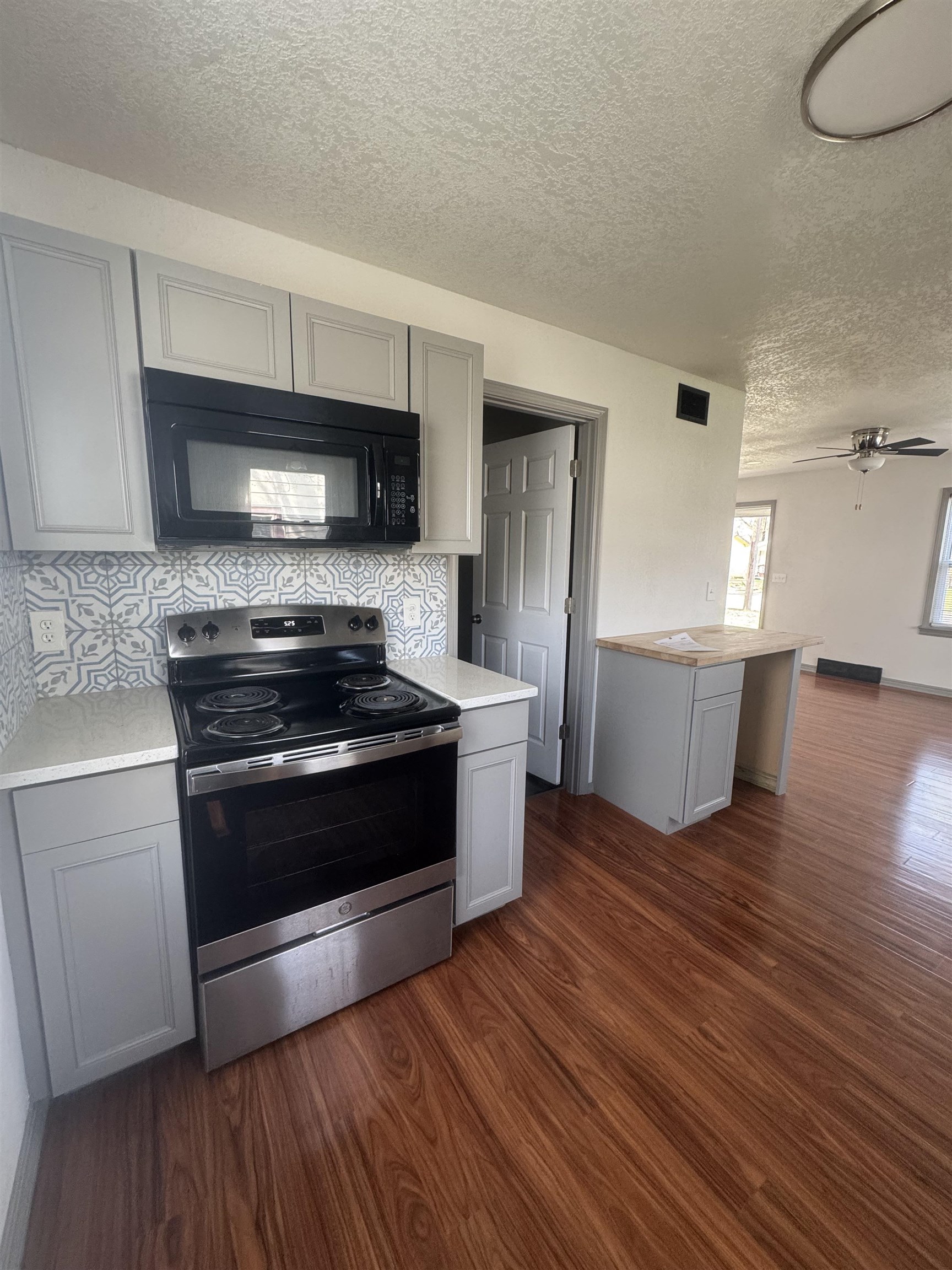 1832 N Minneapolis Street Wichita KS 67214