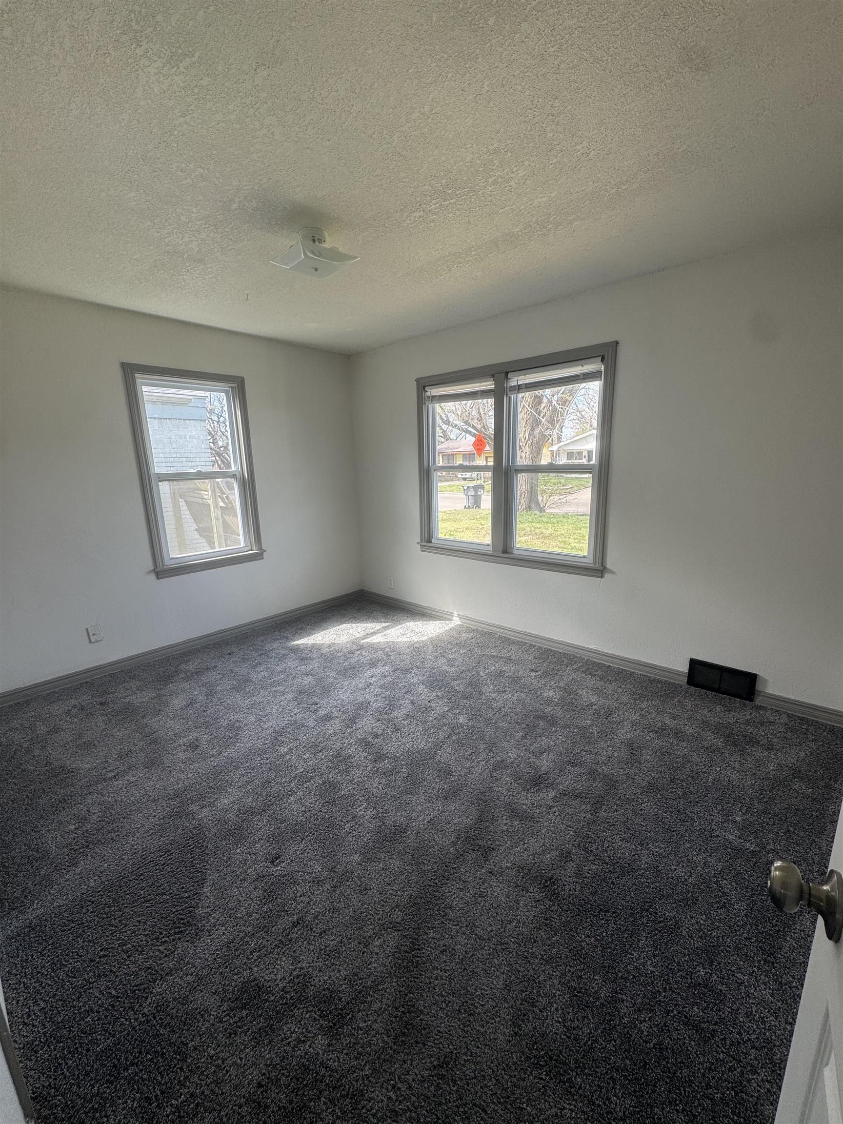 1832 N Minneapolis Street Wichita KS 67214