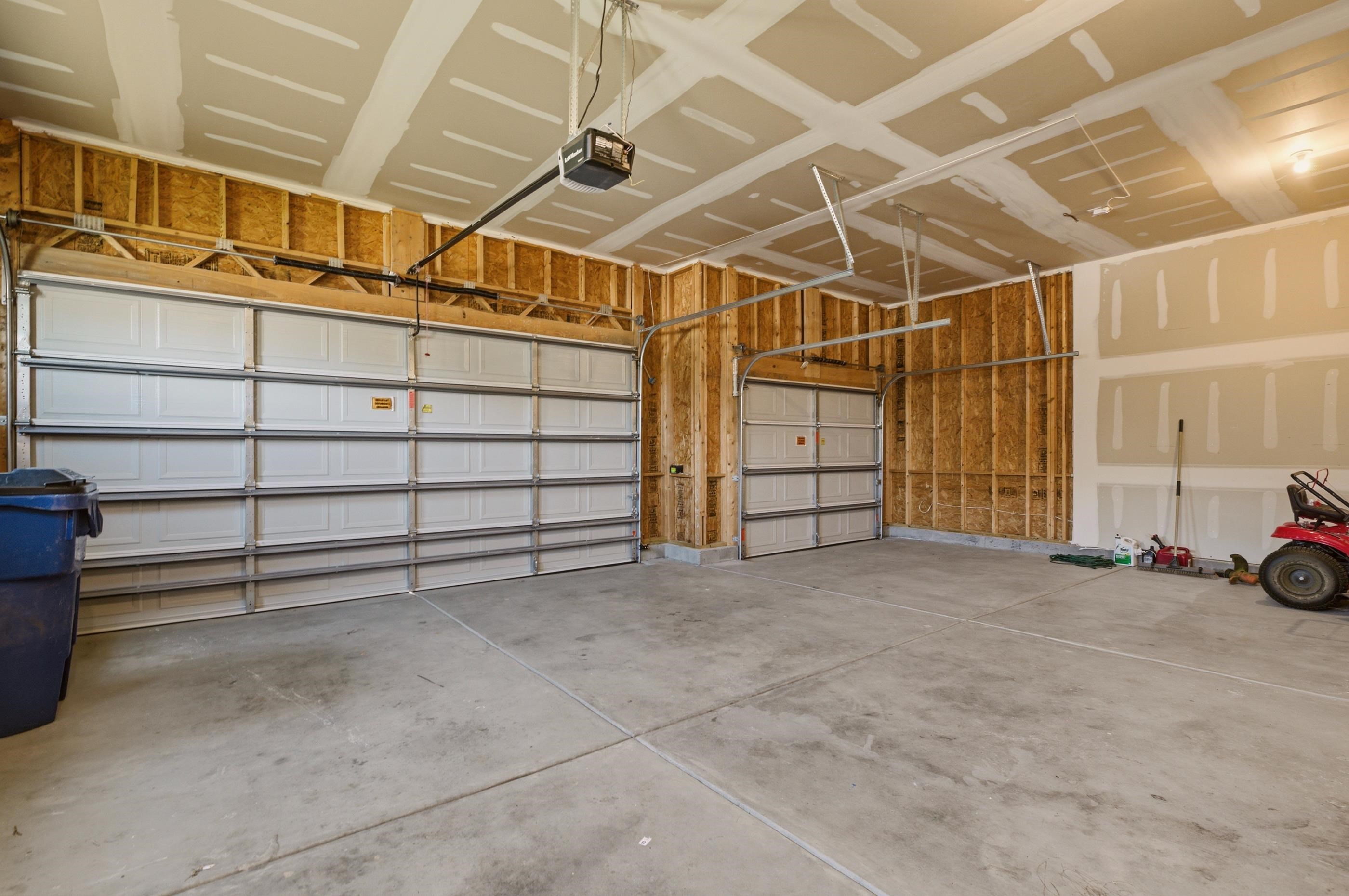 2716 S Prescott Court Wichita KS 67215