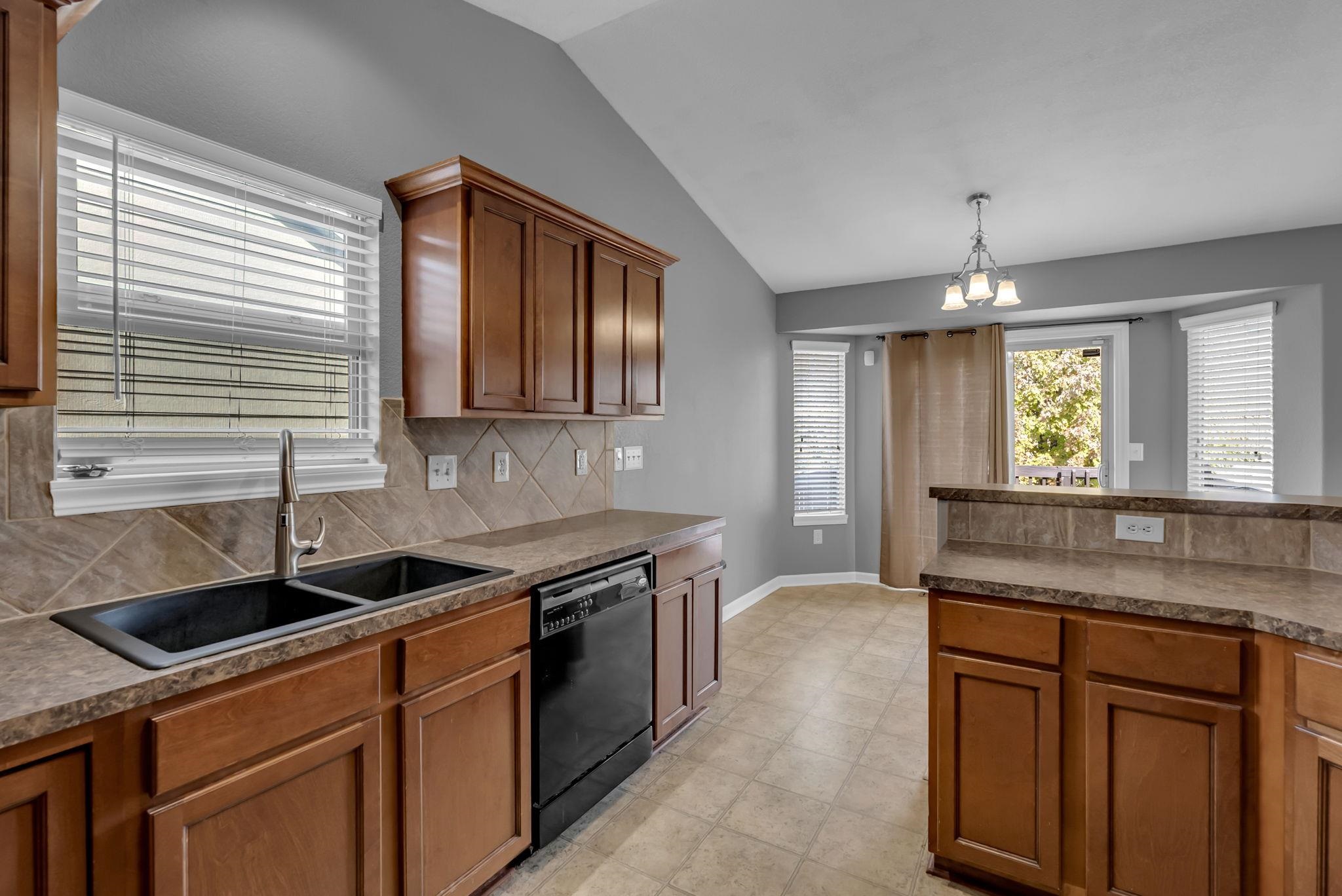1528 E Prairie Hill Street Park City KS 67219