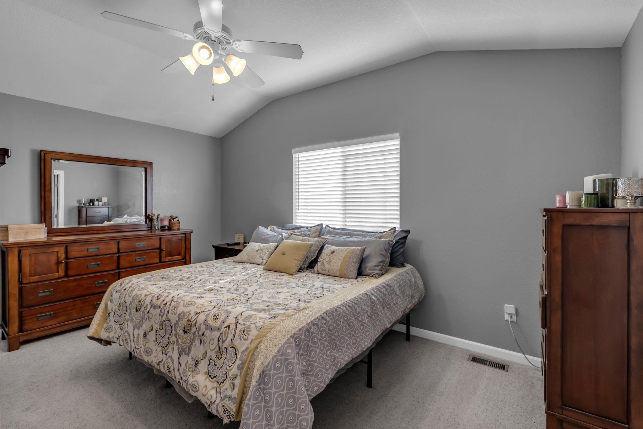 1528 E Prairie Hill Street Park City KS 67219