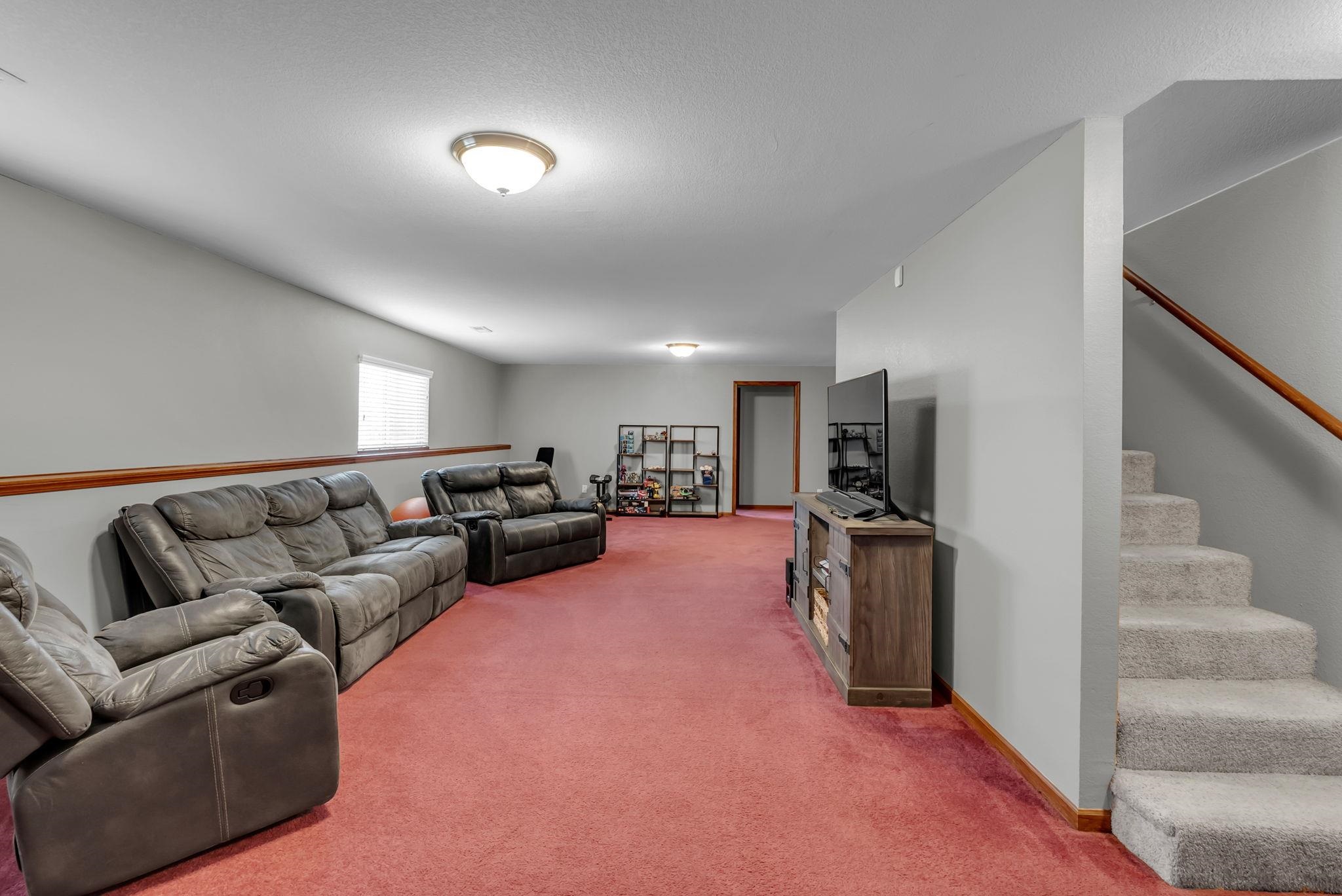 1528 E Prairie Hill Street Park City KS 67219