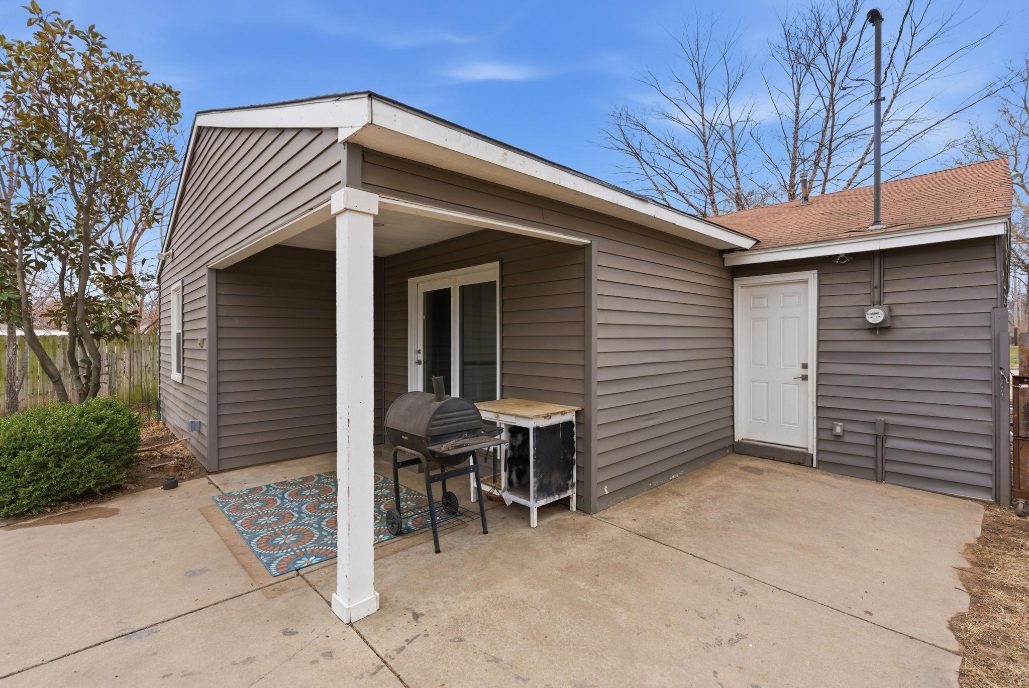810 N Anna Street Wichita KS 67212
