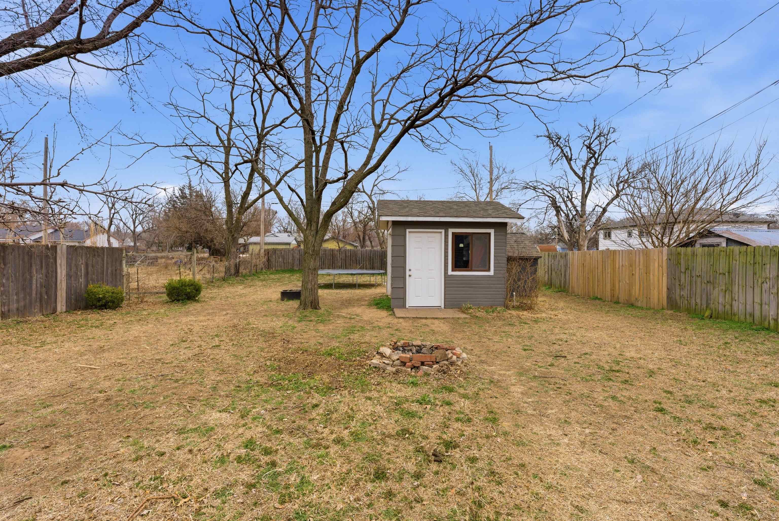 810 N Anna Street Wichita KS 67212
