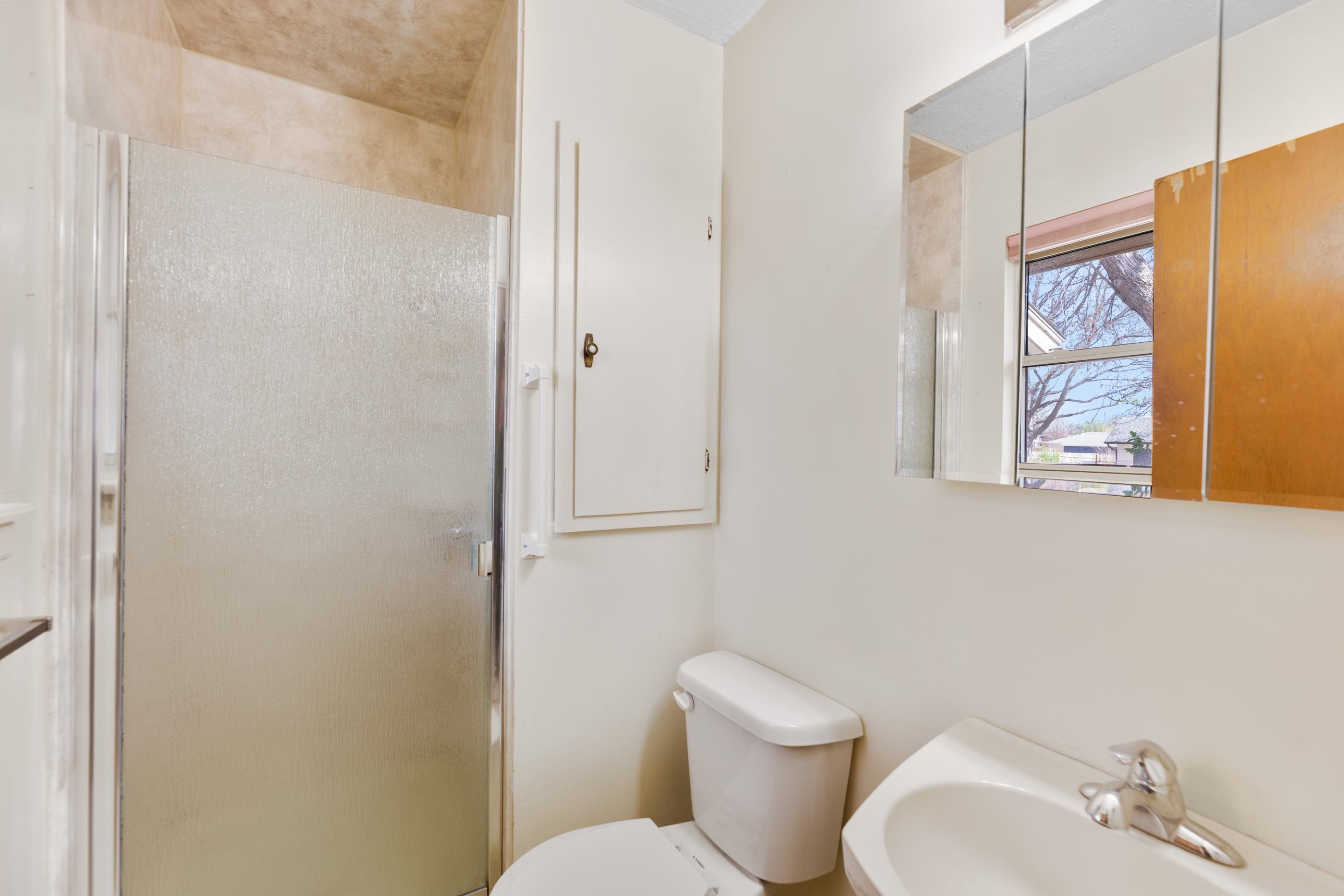 320 S 1st Avenue Clearwater KS 67026