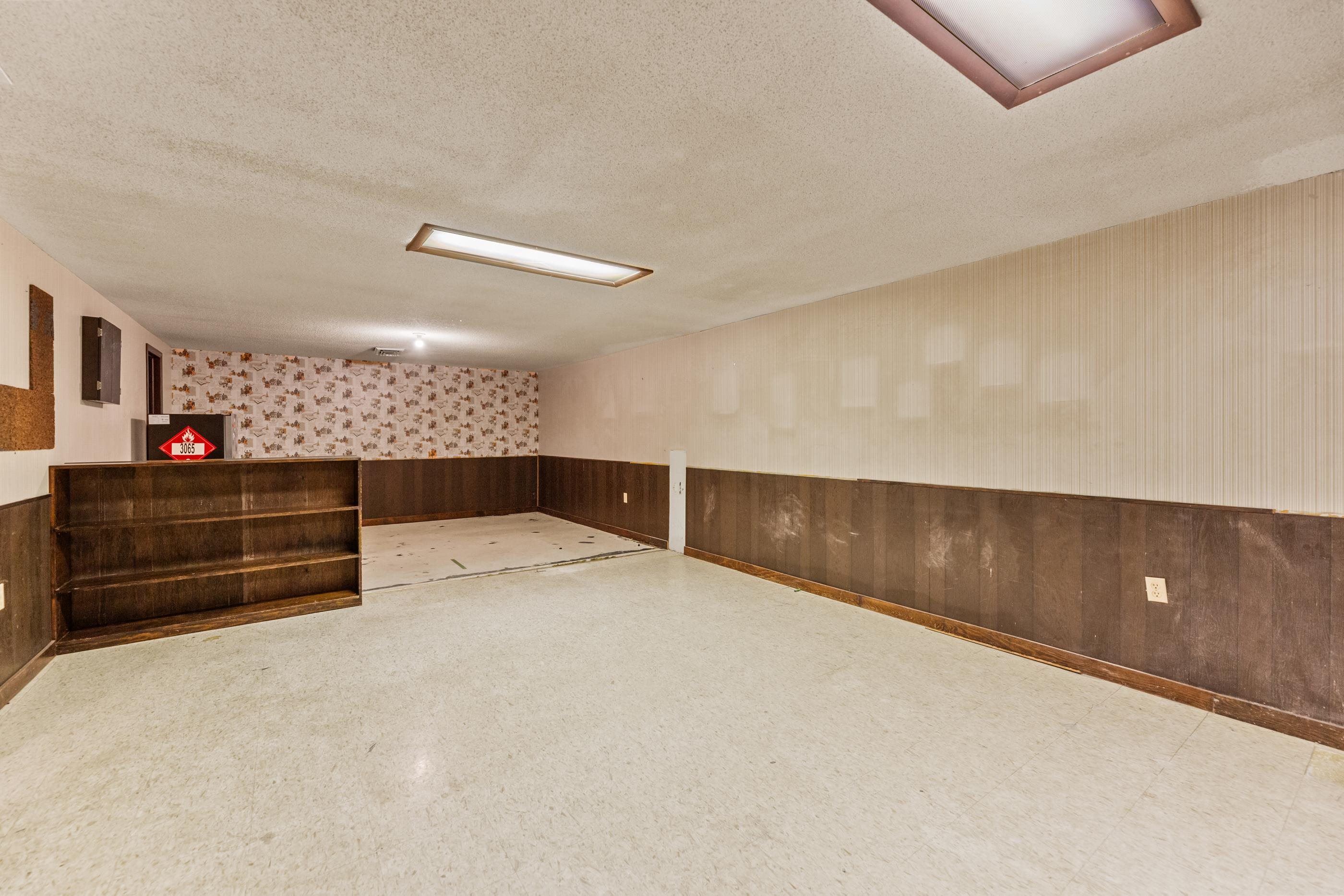320 S 1st Avenue Clearwater KS 67026