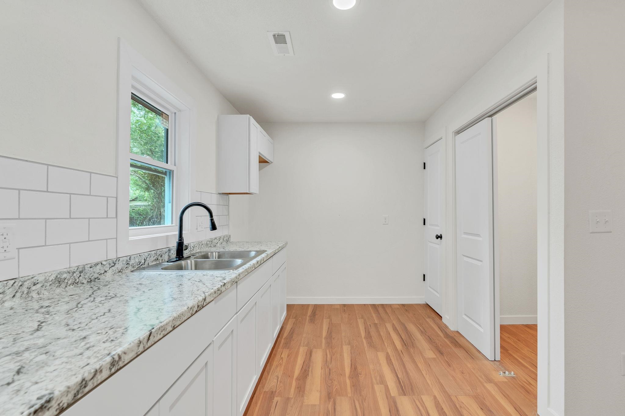 2612 N Green Wichita KS 67219